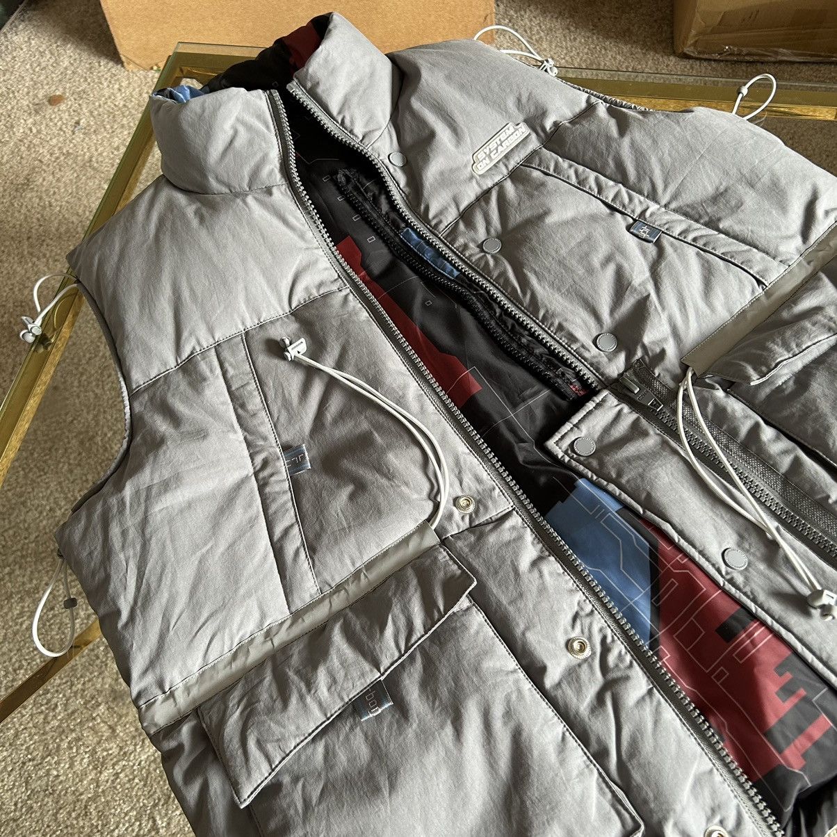 C2H4 SYSTEM ON CARBON REVERSiBLE USER iNTERFACE DOWN PUFFER VEST Size US L / EU 52-54 / 3 - 4 Thumbnail