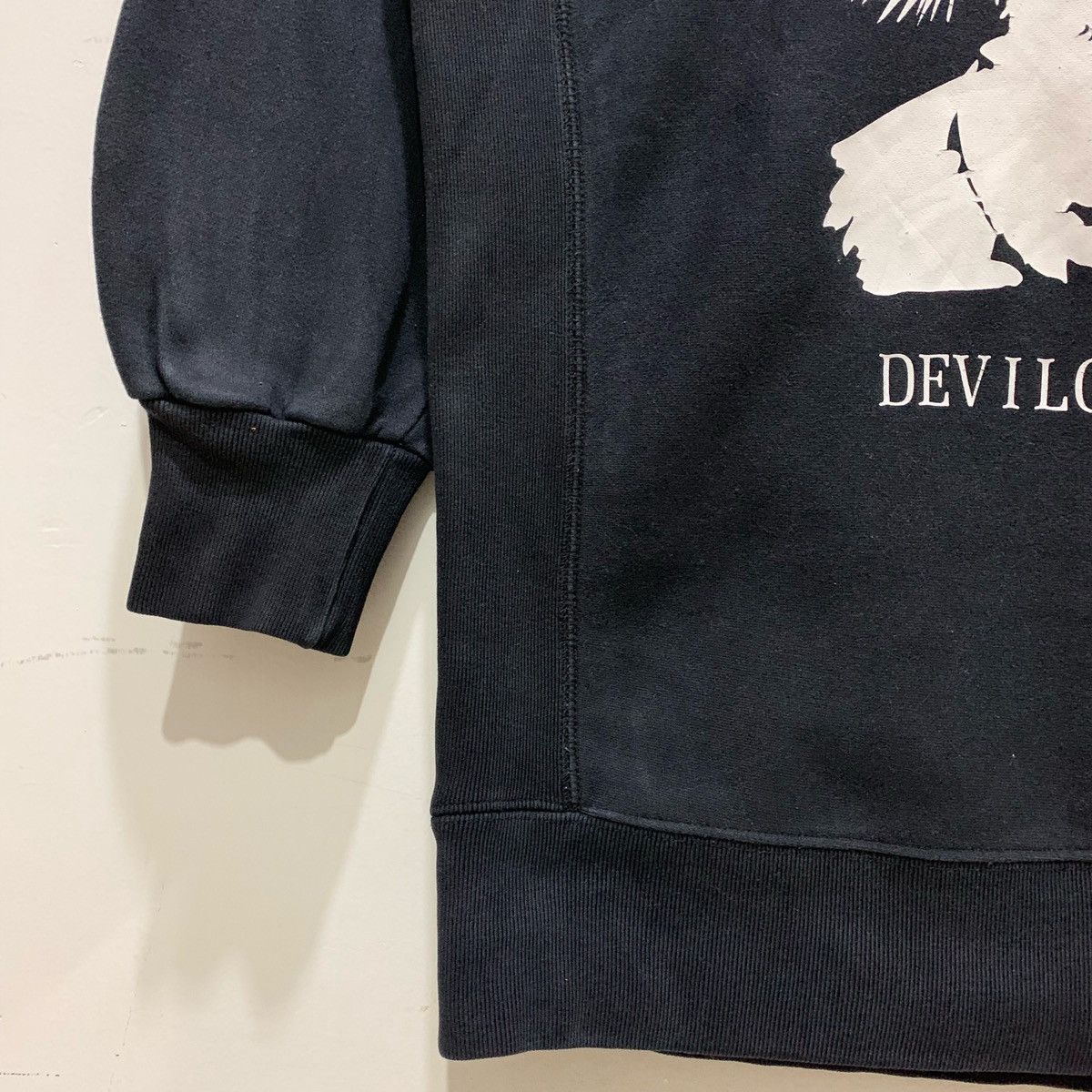 Band Tees DEVILOCK NIGHT Sweatshirts Fits Size L Size US L / EU 52-54 / 3 - 4 Thumbnail