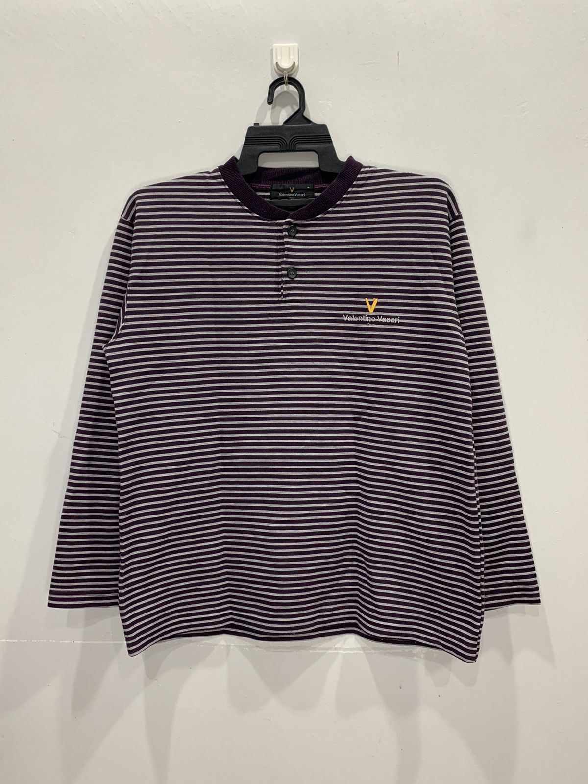 Japanese Brand × Vintage VALENTINO VASARI Long Sleeve T-Shirt Size M Size US L / EU 52-54 / 3 - 10 Thumbnail
