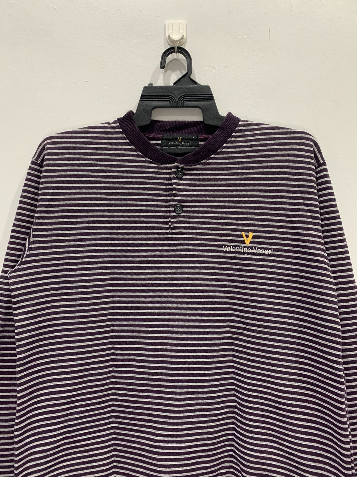 Japanese Brand × Vintage VALENTINO VASARI Long Sleeve T-Shirt Size M Size US L / EU 52-54 / 3 - 11 Thumbnail