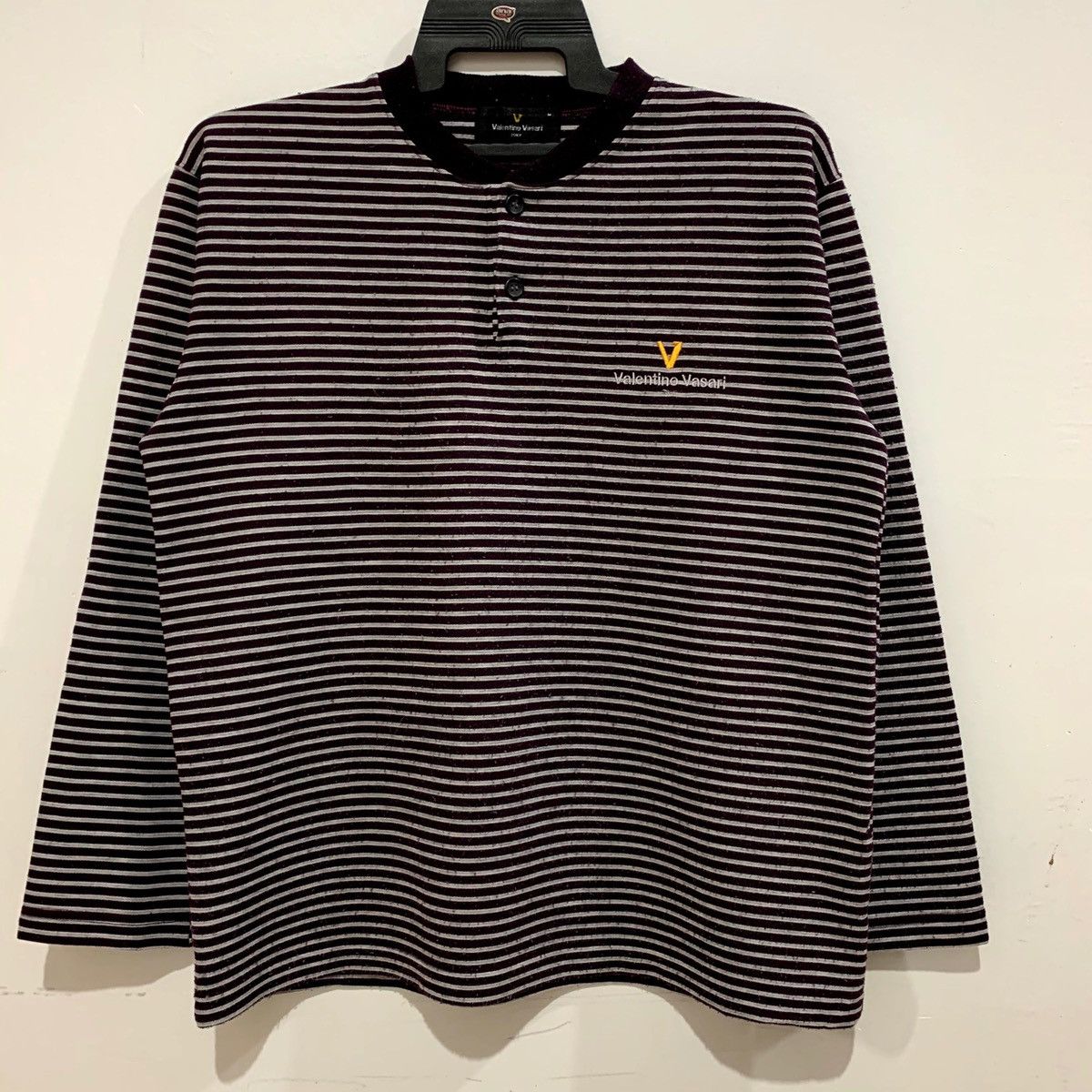 Japanese Brand × Vintage VALENTINO VASARI Long Sleeve T-Shirt Size M Size US L / EU 52-54 / 3 - 2 Thumbnail