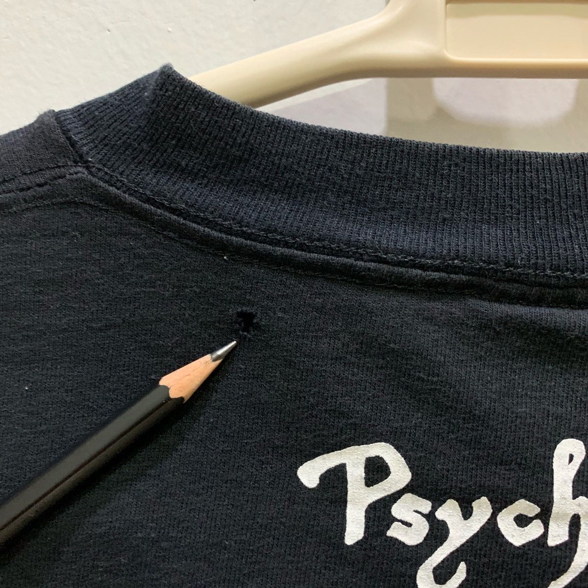 Vintage PSYCHEDELIC THE LIVE 1994 Tee Size L Fits M Size US M / EU 48-50 / 2 - 20 Thumbnail