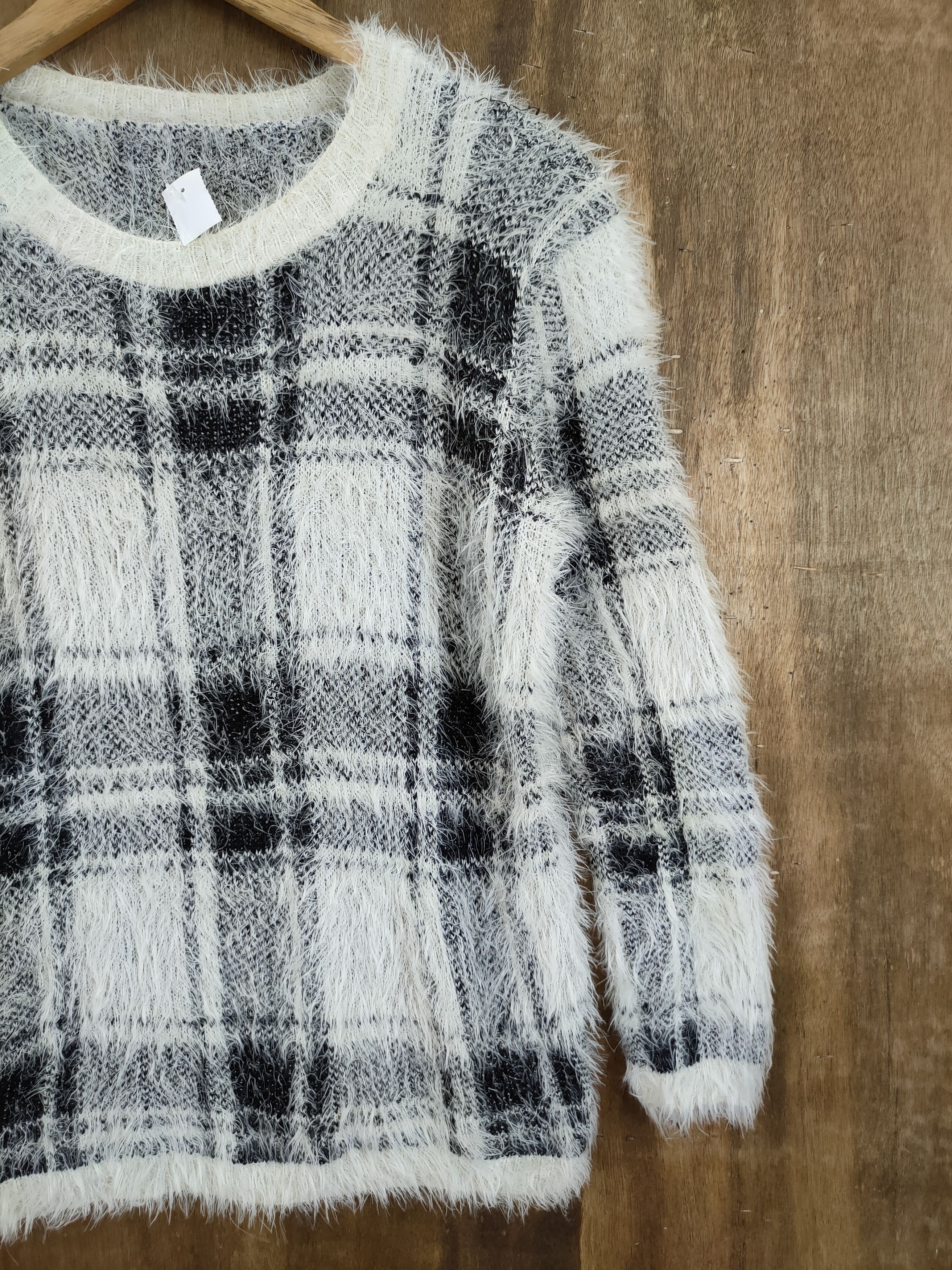 Aran Isles Knitwear D Japan Checkered mohair shaggy fur knitwear #46-983 Size US S / EU 44-46 / 1 - 3 Thumbnail