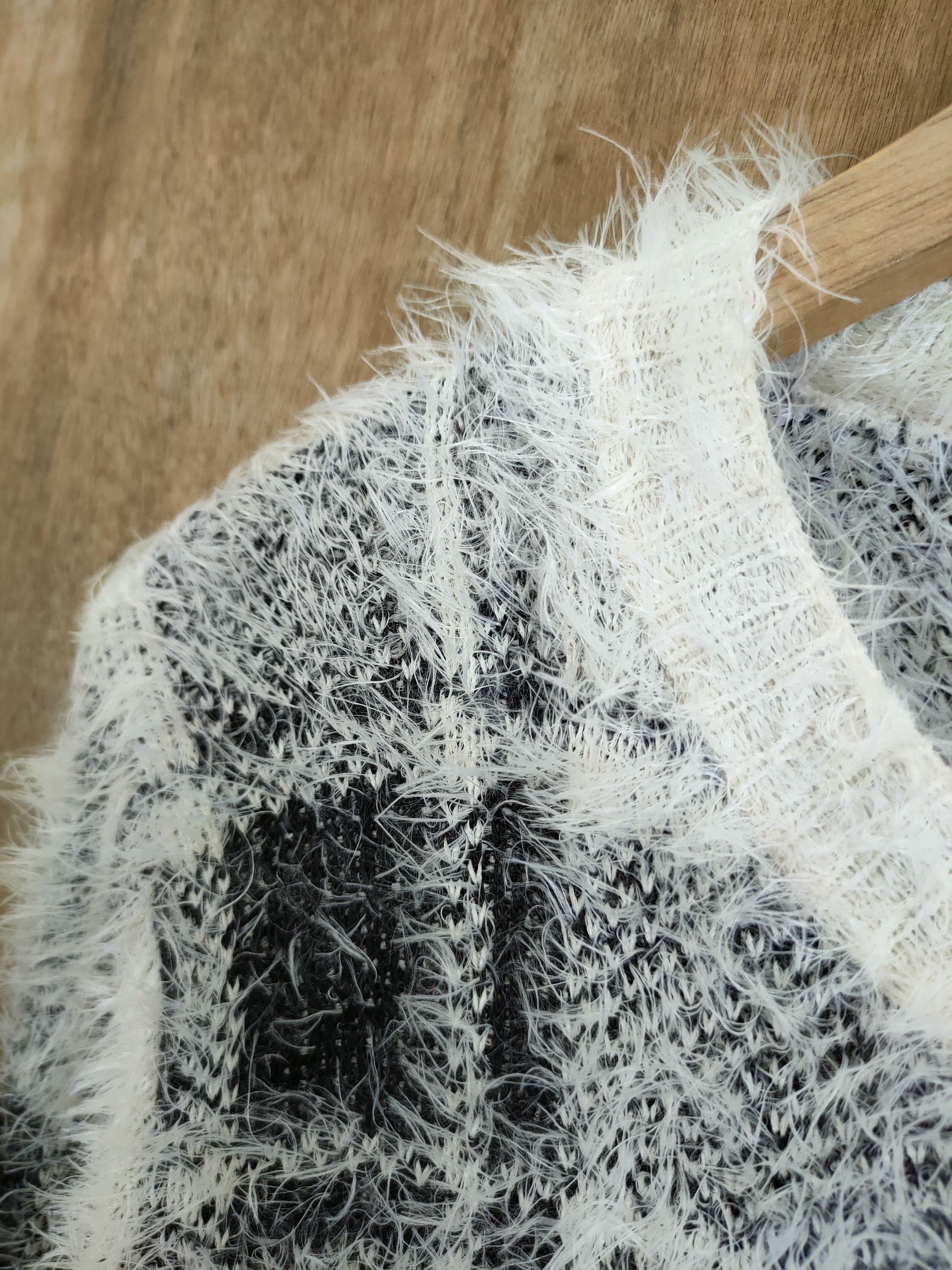 Aran Isles Knitwear D Japan Checkered mohair shaggy fur knitwear #46-983 Size US S / EU 44-46 / 1 - 5 Thumbnail