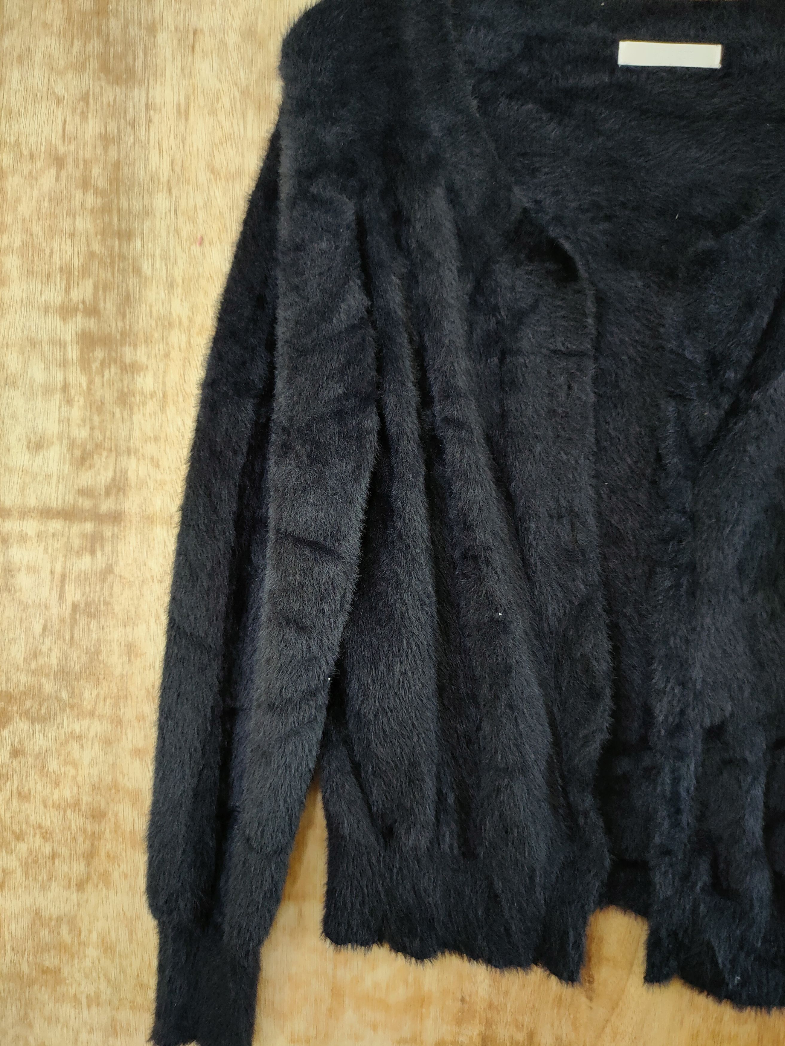 Aran Crafts D Do Classe mohair knitwear cardigan fur black soft #46-458 Size US S / EU 44-46 / 1 - 2 Thumbnail