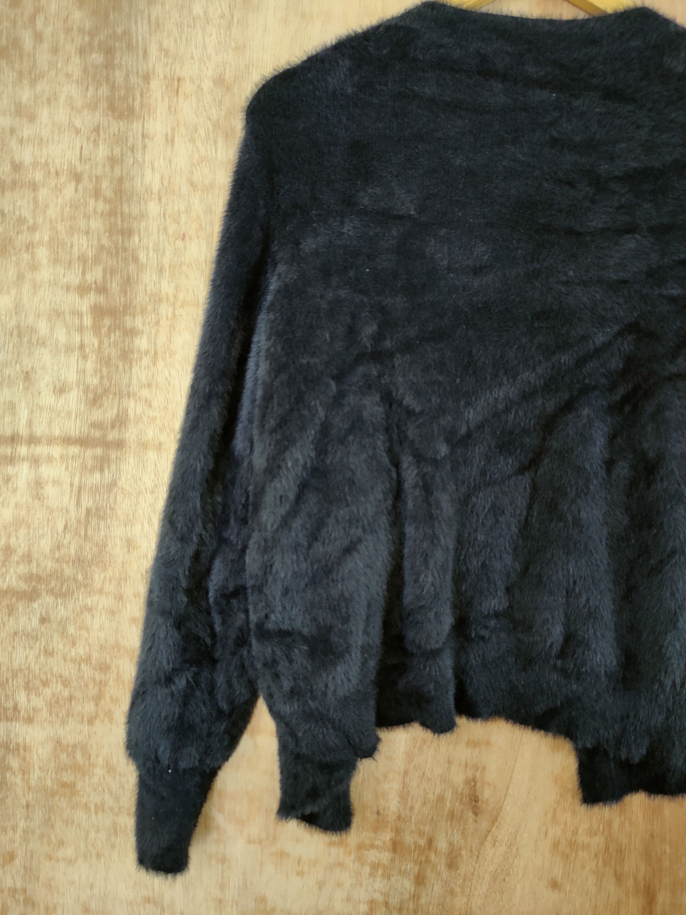 Aran Crafts D Do Classe mohair knitwear cardigan fur black soft #46-458 Size US S / EU 44-46 / 1 - 8 Thumbnail