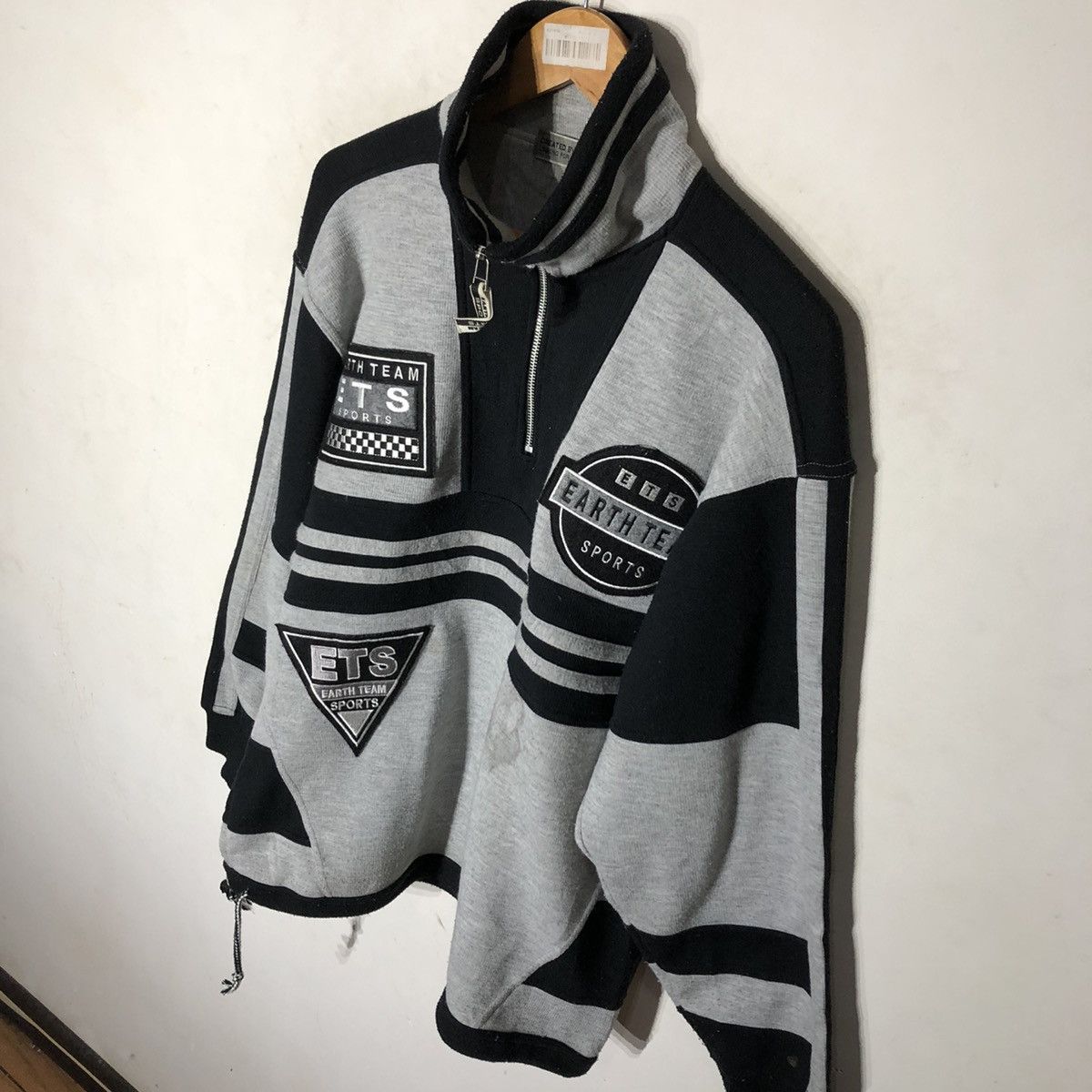 Japanese Brand EARTH TEAM SPORTS HALF ZIPPER SWEATSHIRT Size US L / EU 52-54 / 3 - 3 Thumbnail