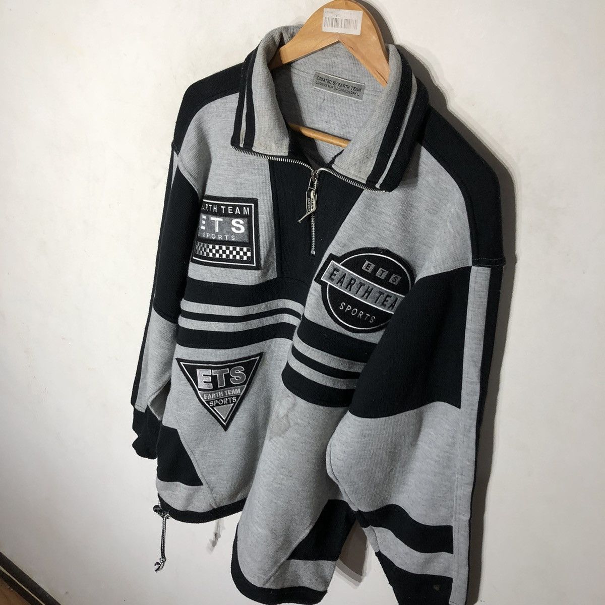 Japanese Brand EARTH TEAM SPORTS HALF ZIPPER SWEATSHIRT Size US L / EU 52-54 / 3 - 8 Thumbnail