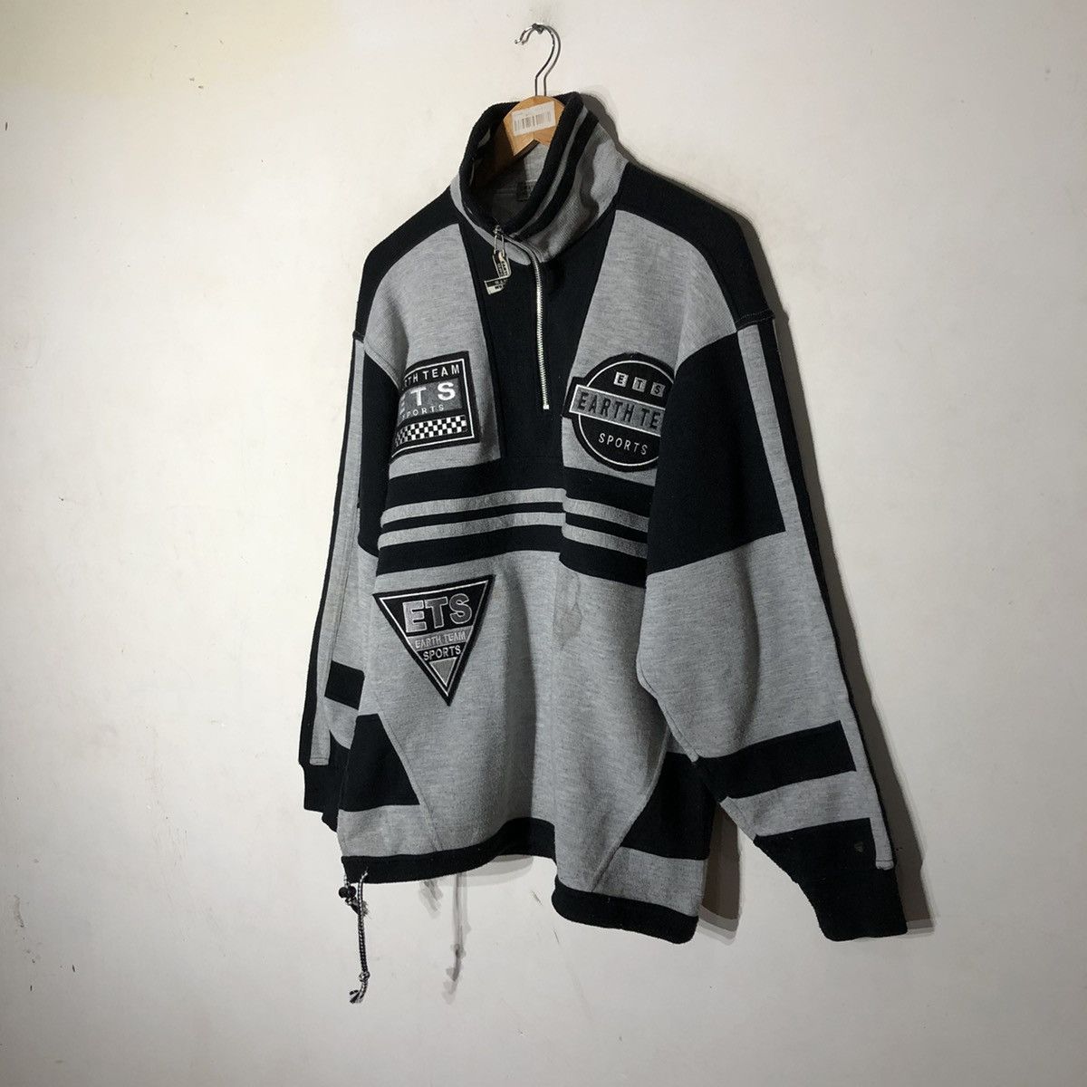 Japanese Brand EARTH TEAM SPORTS HALF ZIPPER SWEATSHIRT Size US L / EU 52-54 / 3 - 2 Thumbnail