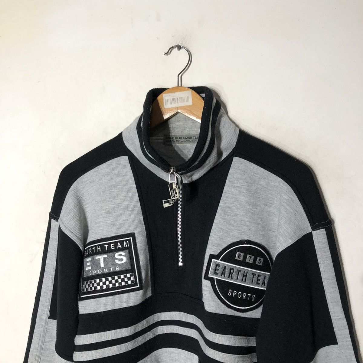 Japanese Brand EARTH TEAM SPORTS HALF ZIPPER SWEATSHIRT Size US L / EU 52-54 / 3 - 4 Thumbnail