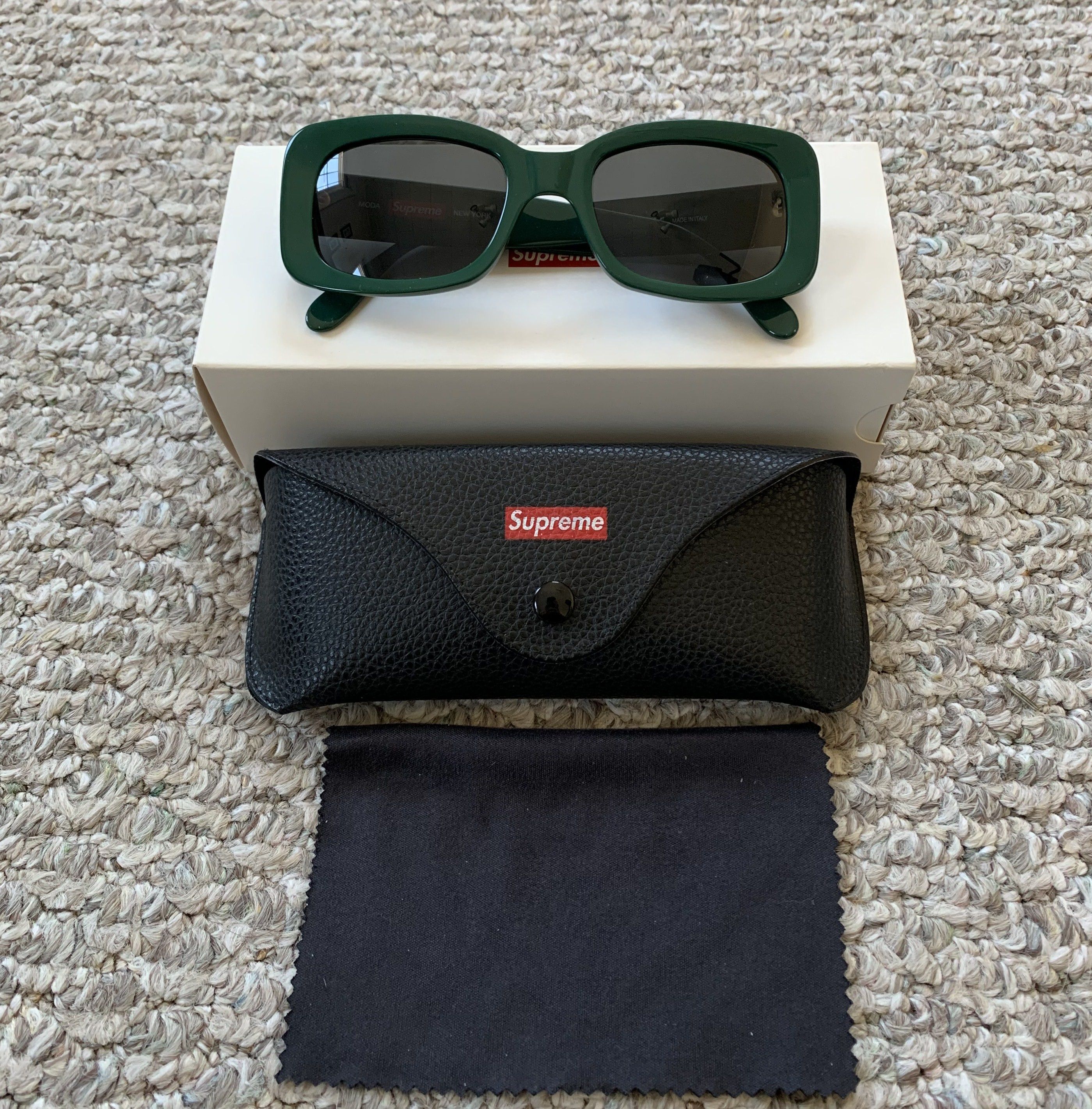 Supreme S/S 2016 Supreme Moda Sunglasses w/case Size ONE SIZE - 9 Thumbnail