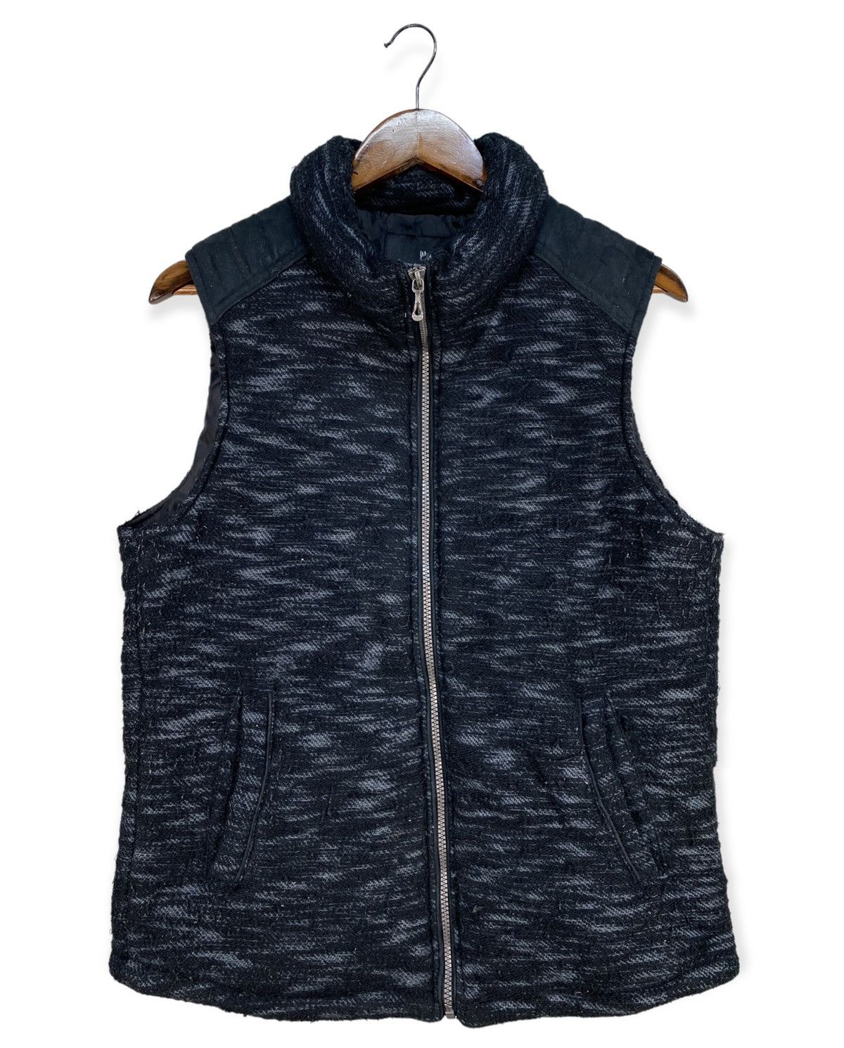 Mossimo Vest Nice Design