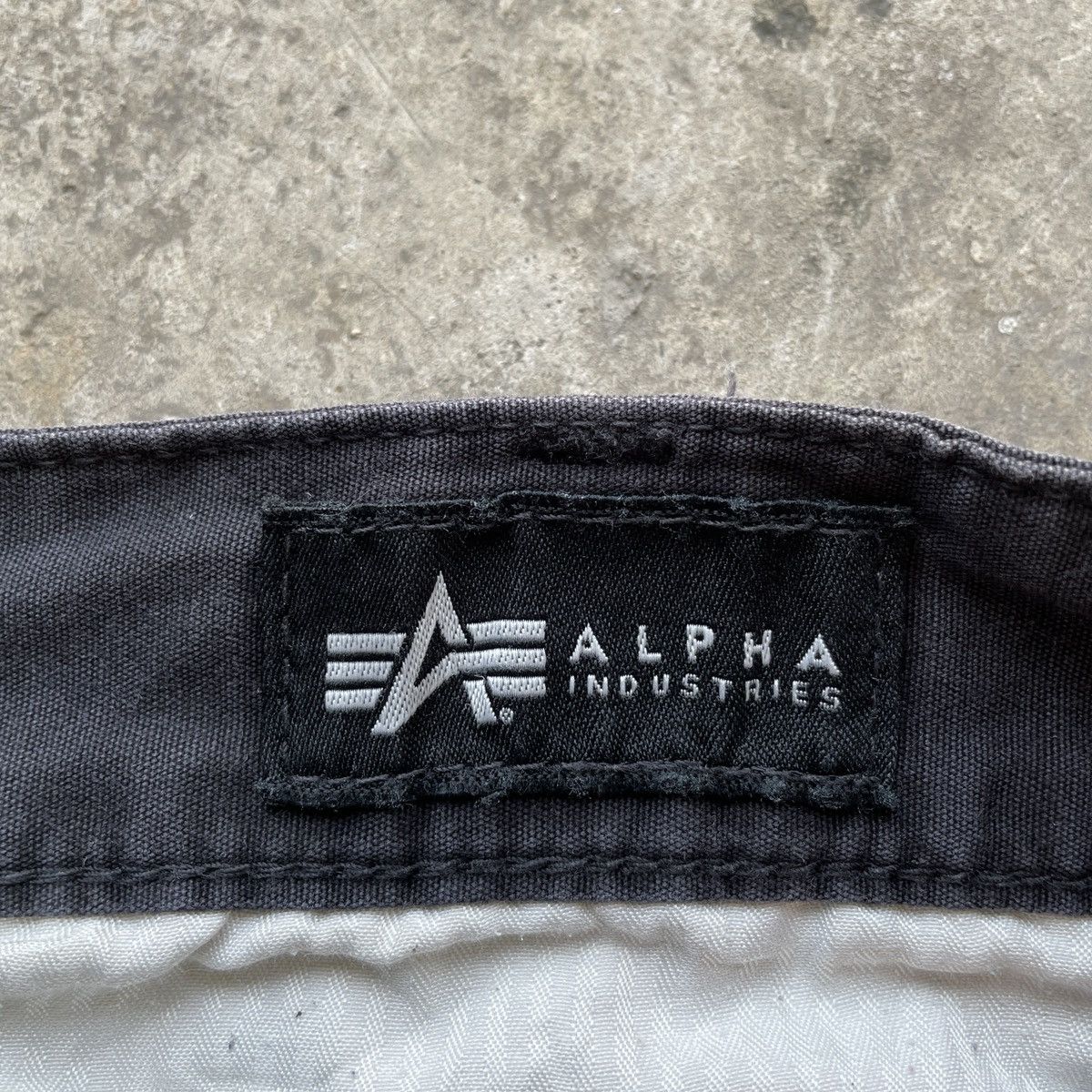 Alpha Industries Vtg ALPHA INDUSTRIES Faded Multipocket Tactical Cargo Pants Size US 29 - 7 Thumbnail