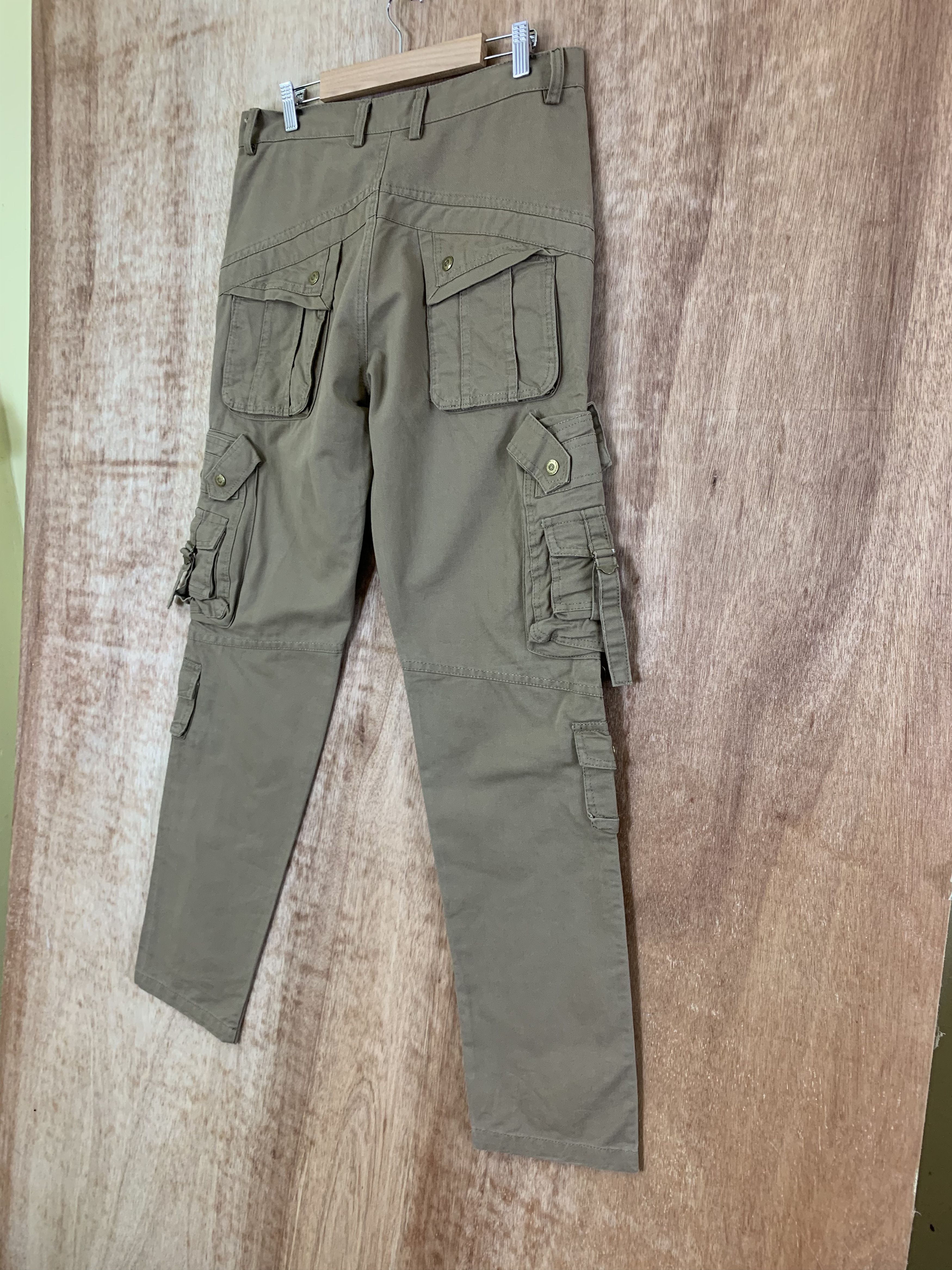 Japanese Brand Cargo Pants Japanese Branded Multipocket Travis Scott Style Size US 32 / EU 48 - 13 Thumbnail