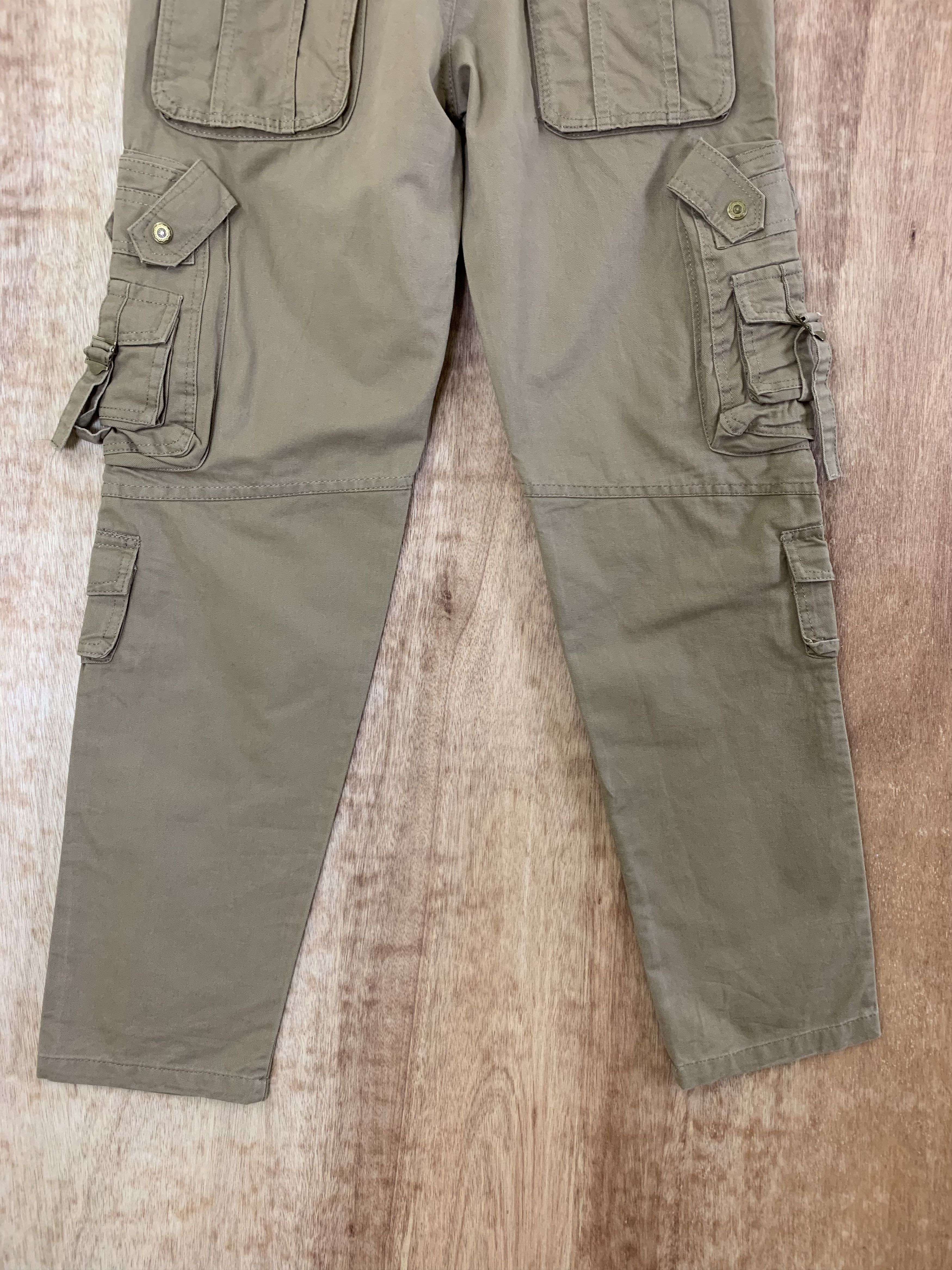 Japanese Brand Cargo Pants Japanese Branded Multipocket Travis Scott Style Size US 32 / EU 48 - 12 Thumbnail