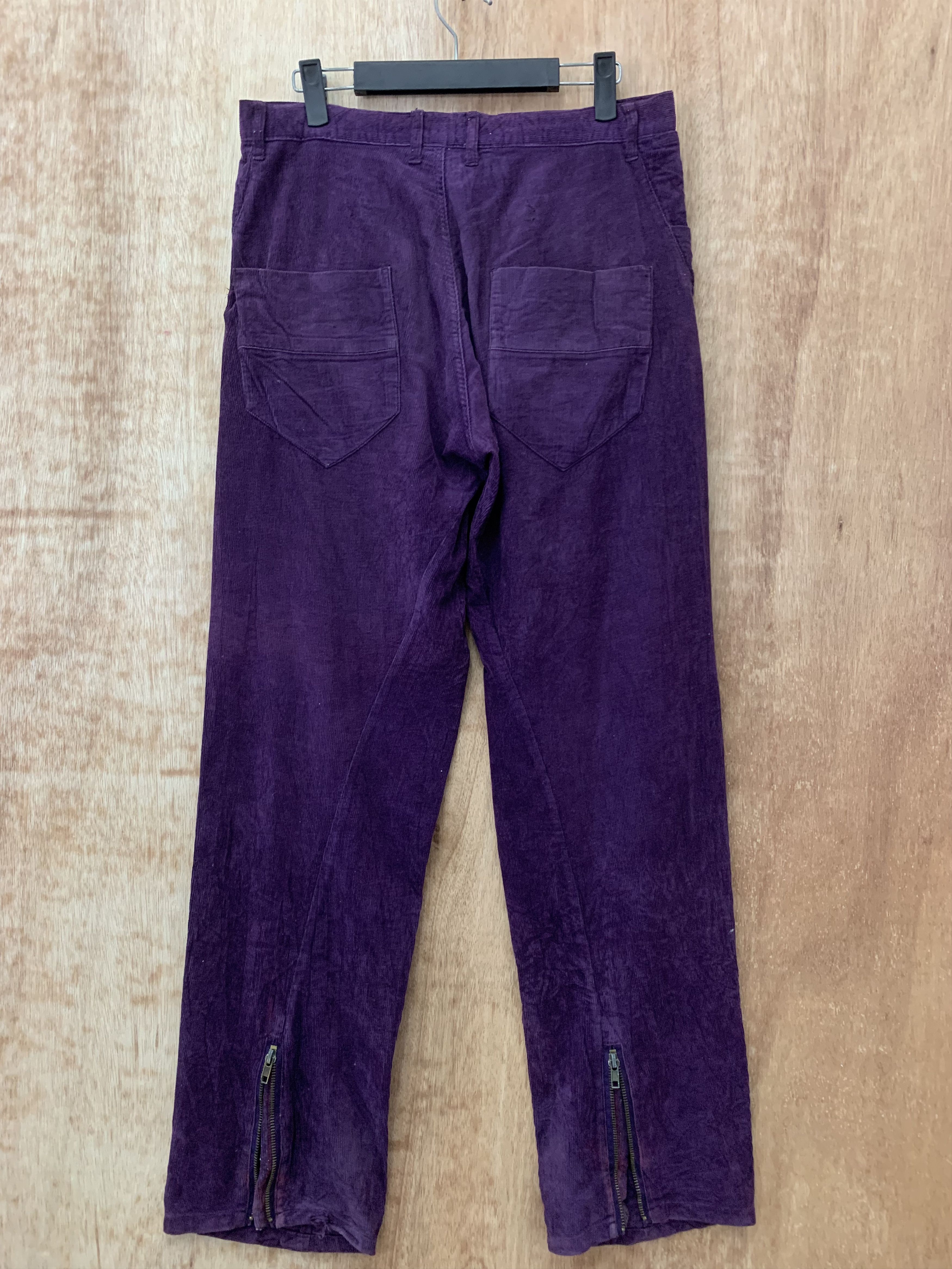 Japanese Brand Conduroy Lucy Zipper Style Japanese Branded Streetwear Pant Size US 30 / EU 46 - 2 Thumbnail
