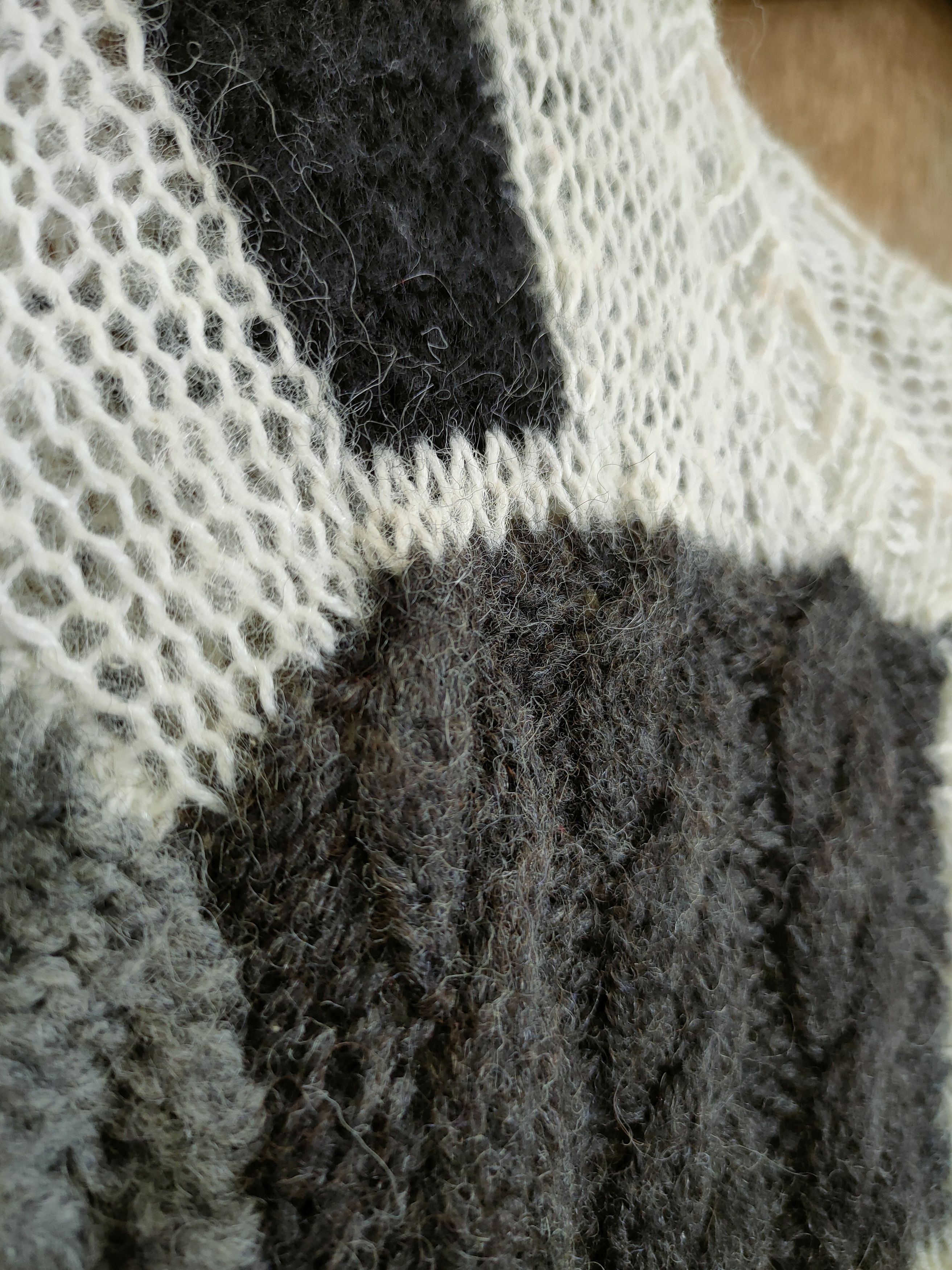 Vintage DL Japan thin mohair crochet meshnet patch knitwear #46-815 Size US M / EU 48-50 / 2 - 4 Thumbnail