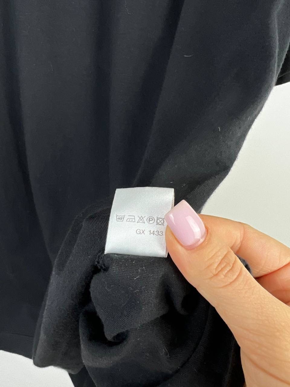 Yves Saint Laurent Yves Saint Lauren vintage t-shirt size L Size US L / EU 52-54 / 3 - 3 Thumbnail