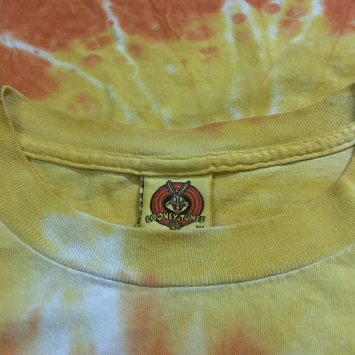 Cartoon Network Vintage 2001 tweety looney tunes tshirt tie dye Size US XL / EU 56 / 4 - 4 Thumbnail