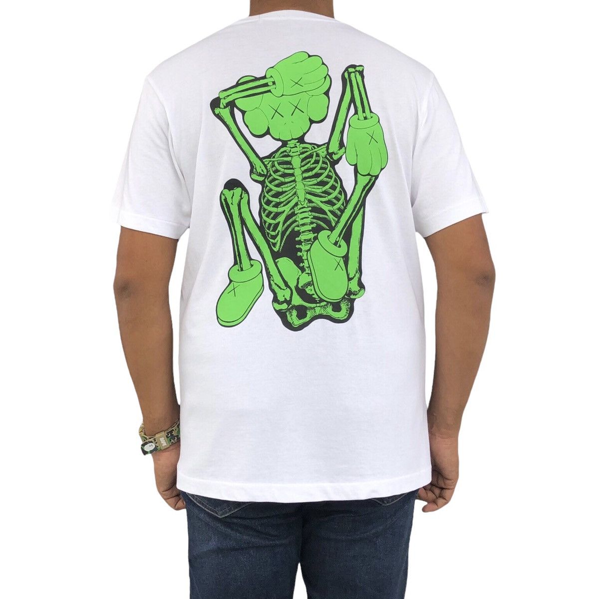 Kaws × Uniqlo KAWS x Uniqlo UT SS16 White Tee Size US L / EU 52-54 / 3 - 2 Thumbnail