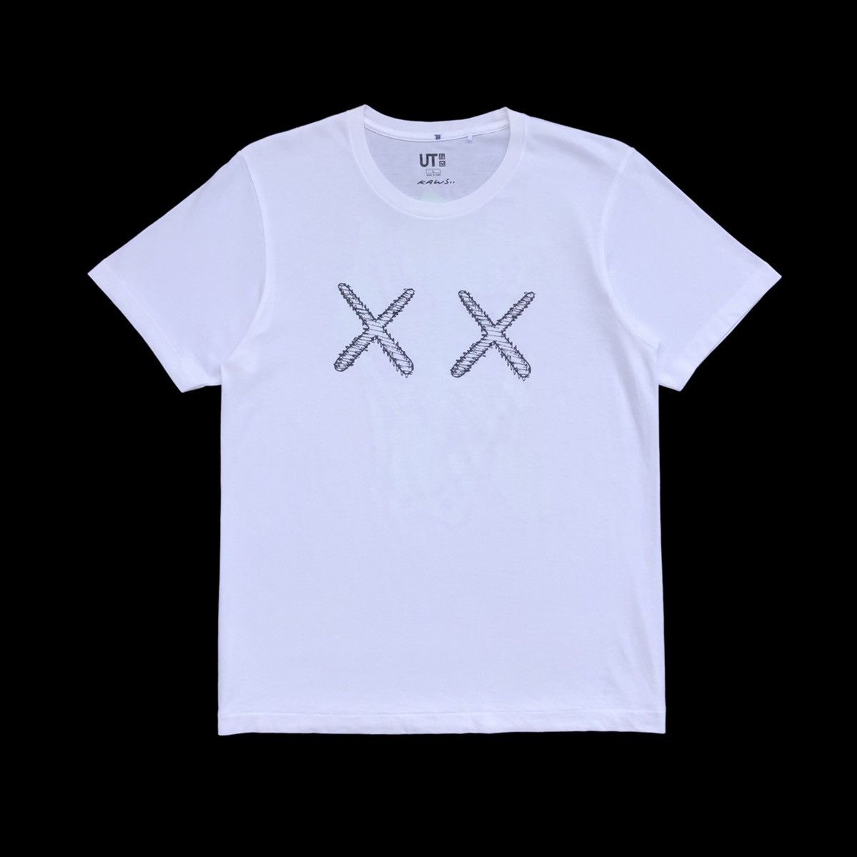 Kaws × Uniqlo KAWS x Uniqlo UT SS16 White Tee Size US L / EU 52-54 / 3 - 6 Thumbnail