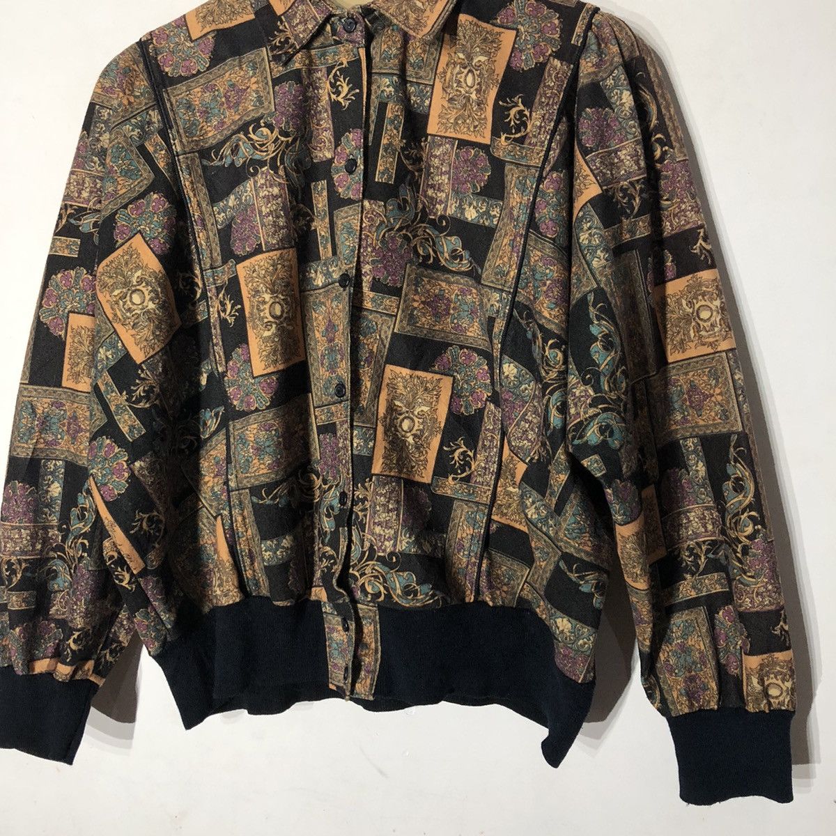 Japanese Brand Vintage Button Jacket Batik Design Eliel Size US M / EU 48-50 / 2 - 5 Thumbnail