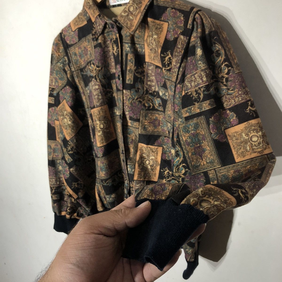Japanese Brand Vintage Button Jacket Batik Design Eliel Size US M / EU 48-50 / 2 - 6 Thumbnail
