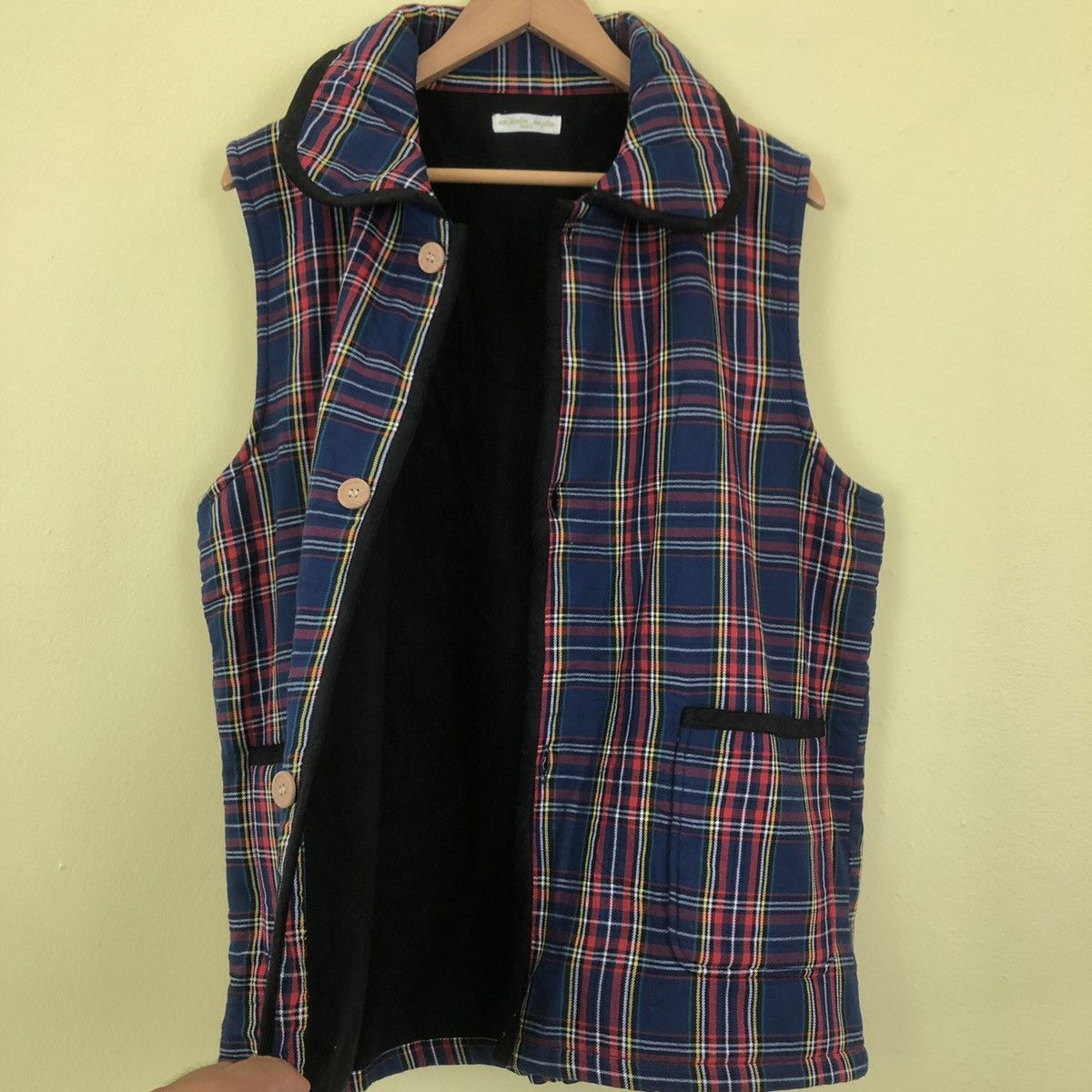 Japanese Brand UN JARDIN EN PLUS PARIS Sleeveless Tank Top Tartan Design Size US M / EU 48-50 / 2 - 8 Thumbnail