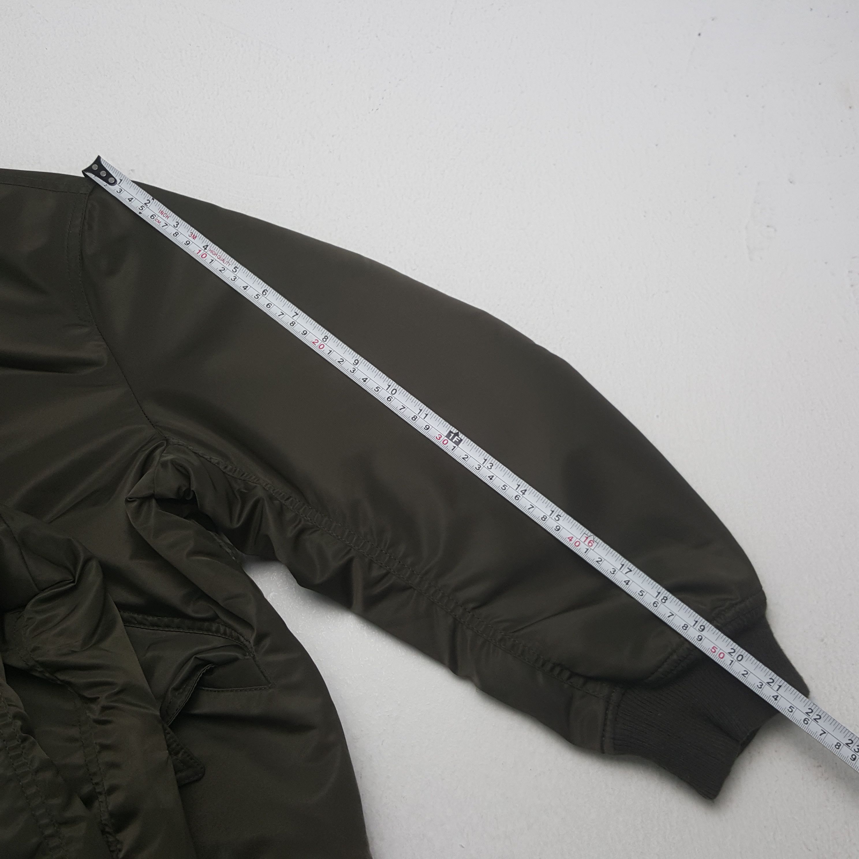 Undercover × Uniqlo Vintage Uniqlo x Undercover Custom Art Bombers Jacket Size US L / EU 52-54 / 3 - 7 Thumbnail