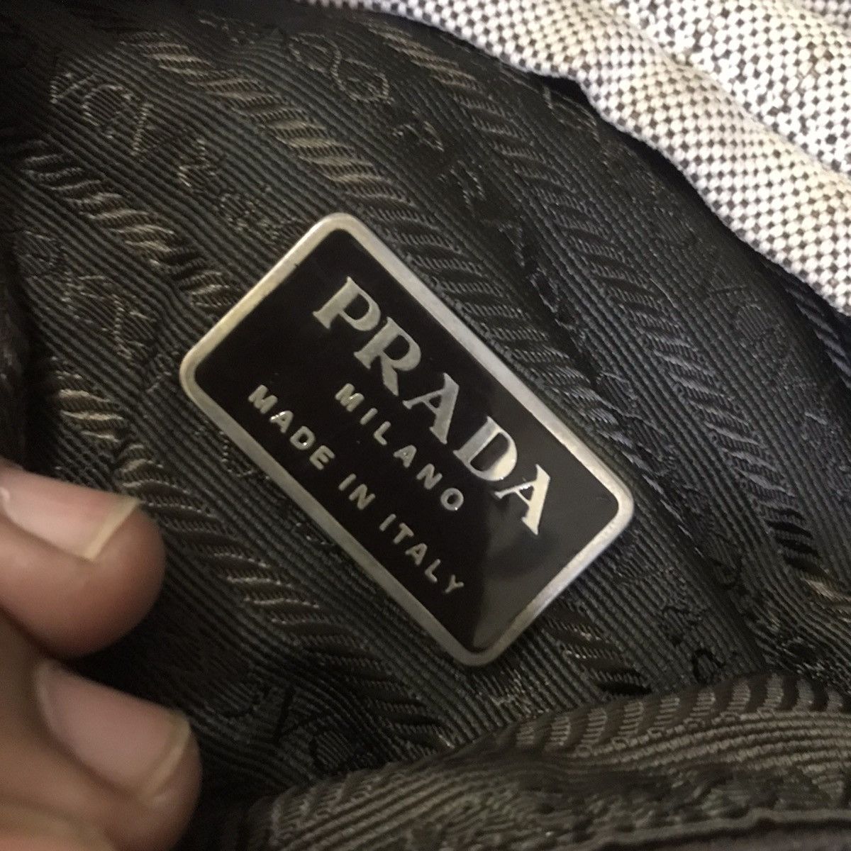 Prada Vintage Prada Strap Crosbody / Shoulder Bag Size ONE SIZE - 6 Thumbnail