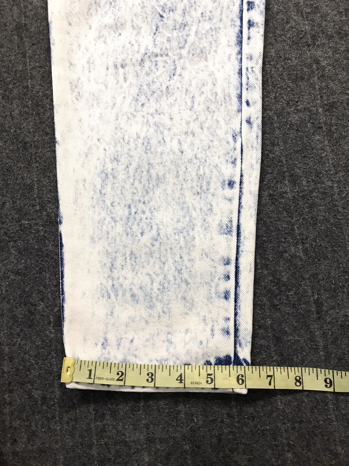 Levi's × Vintage Vintage Levi’s Stone Wash Loose Fit Design Size US 27 - 20 Thumbnail