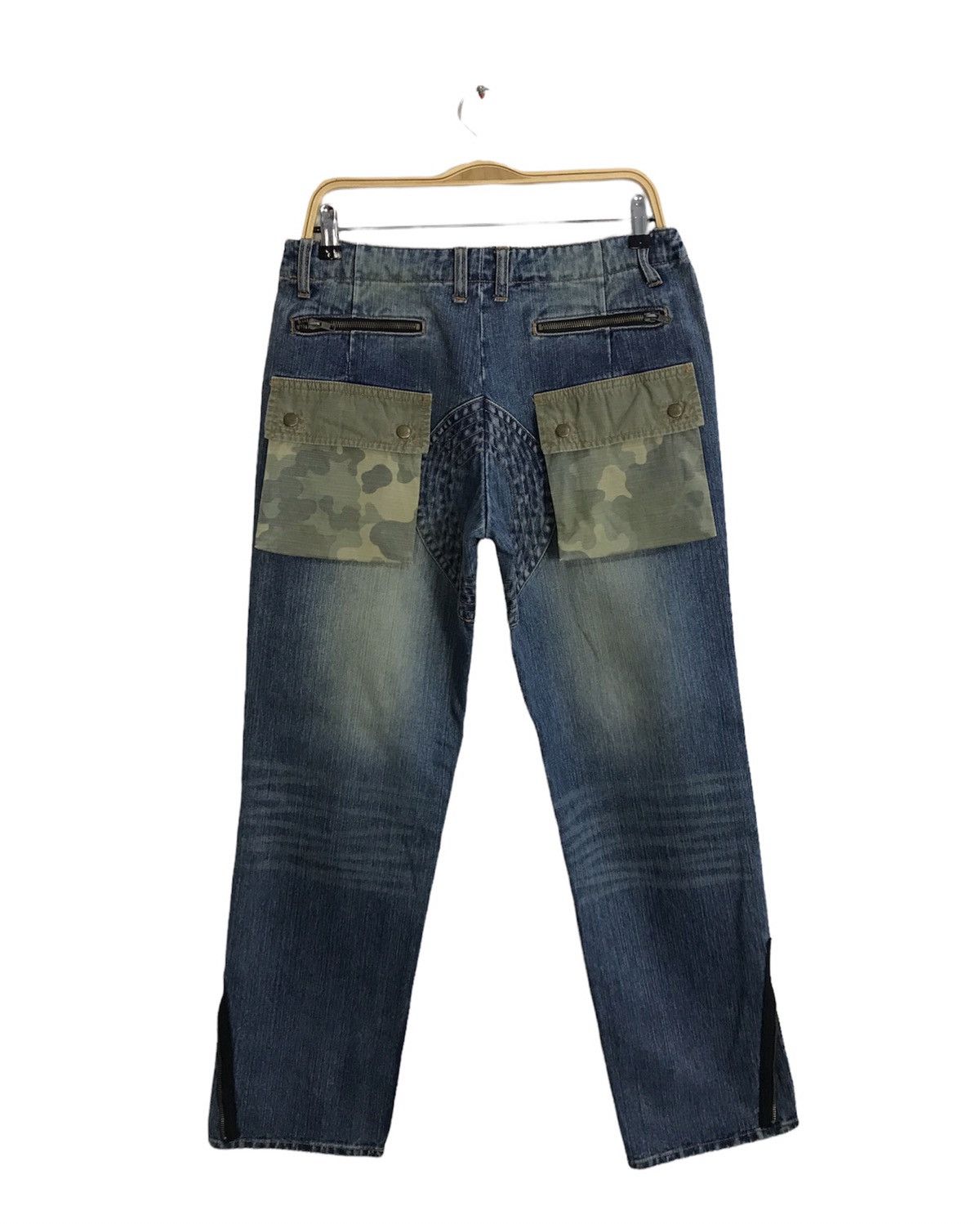 Japanese Brand Vintage Exhibitionist Pocket camouflage Design Jeans Size US 32 / EU 48 - 2 Thumbnail