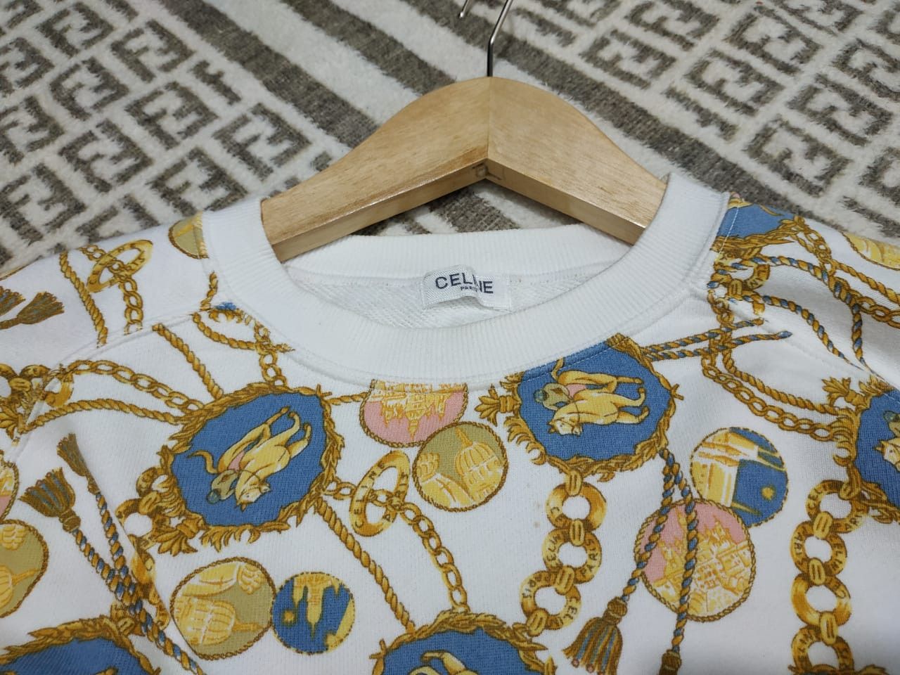 Celine Fit S to M, Vintage Celine Iconic Chain Pattern Size US S / EU 44-46 / 1 - 19 Thumbnail