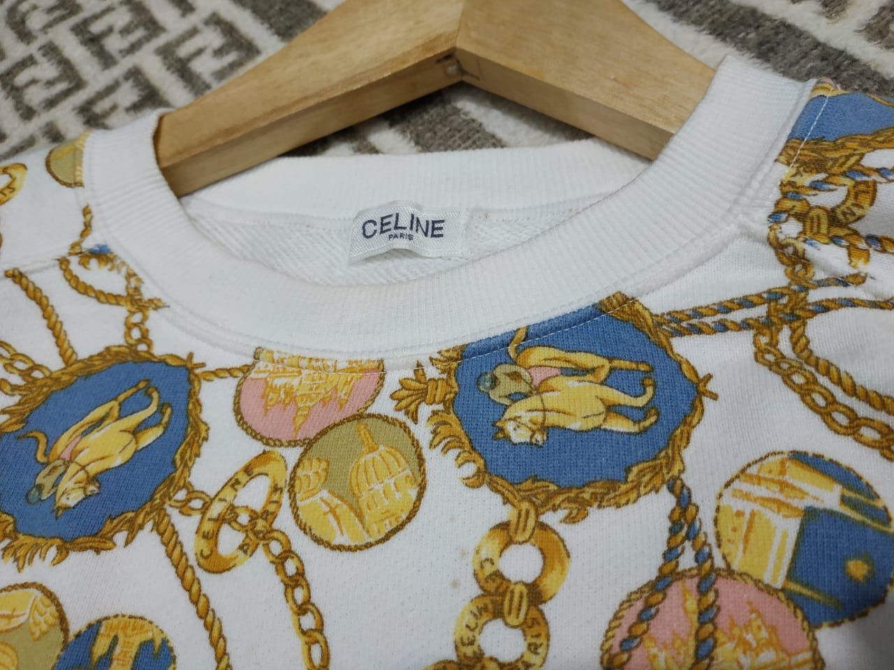 Celine Fit S to M, Vintage Celine Iconic Chain Pattern Size US S / EU 44-46 / 1 - 17 Thumbnail