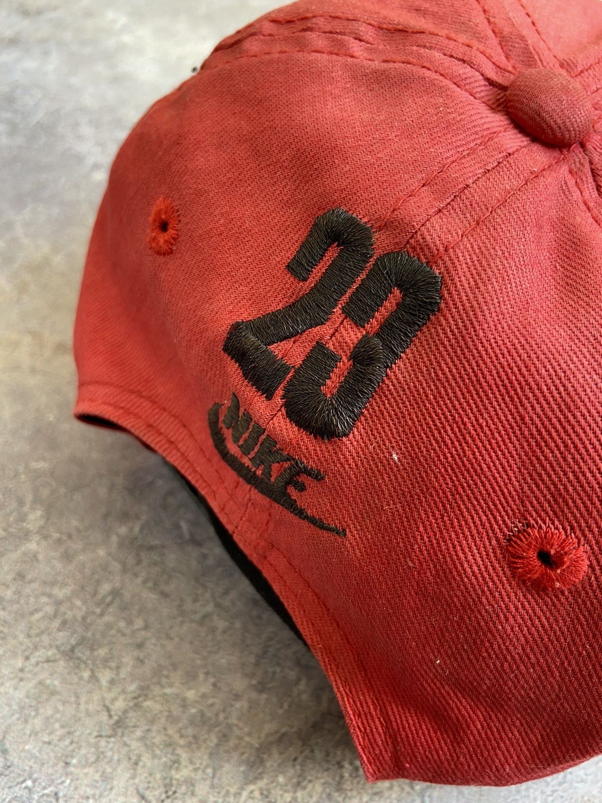 Jordan Brand VINTAGE 80s NIKE AIR JORDAN 23 FADED FULL BASEBALL CAP HAT Size ONE SIZE - 5 Thumbnail
