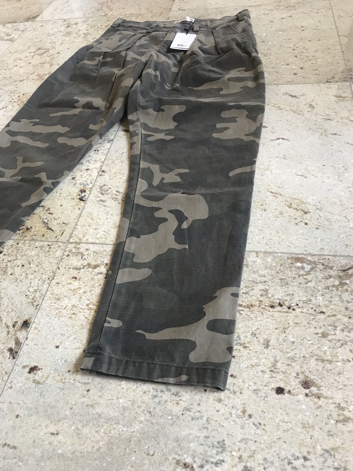 Faith Connexion Camo Pleated Army Khaki Pants Size US 30 / EU 46 - 6 Thumbnail