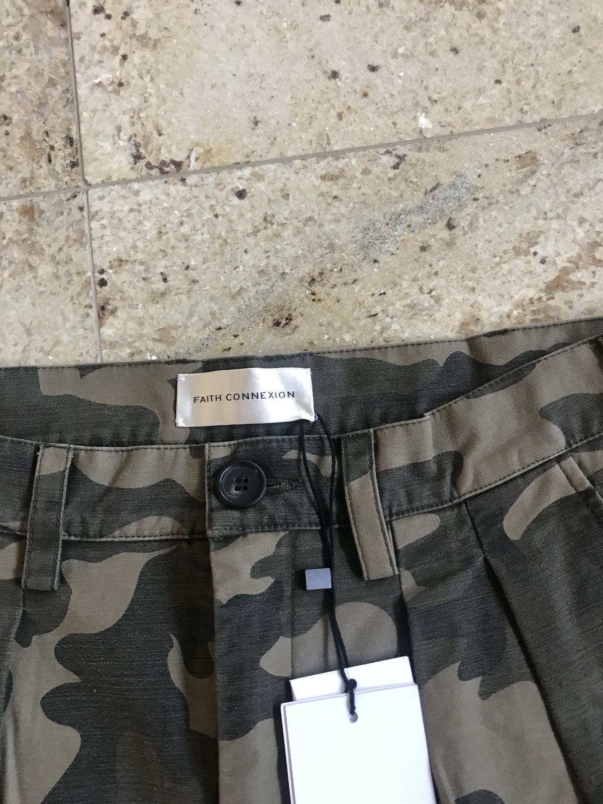 Faith Connexion Camo Pleated Army Khaki Pants Size US 30 / EU 46 - 10 Thumbnail