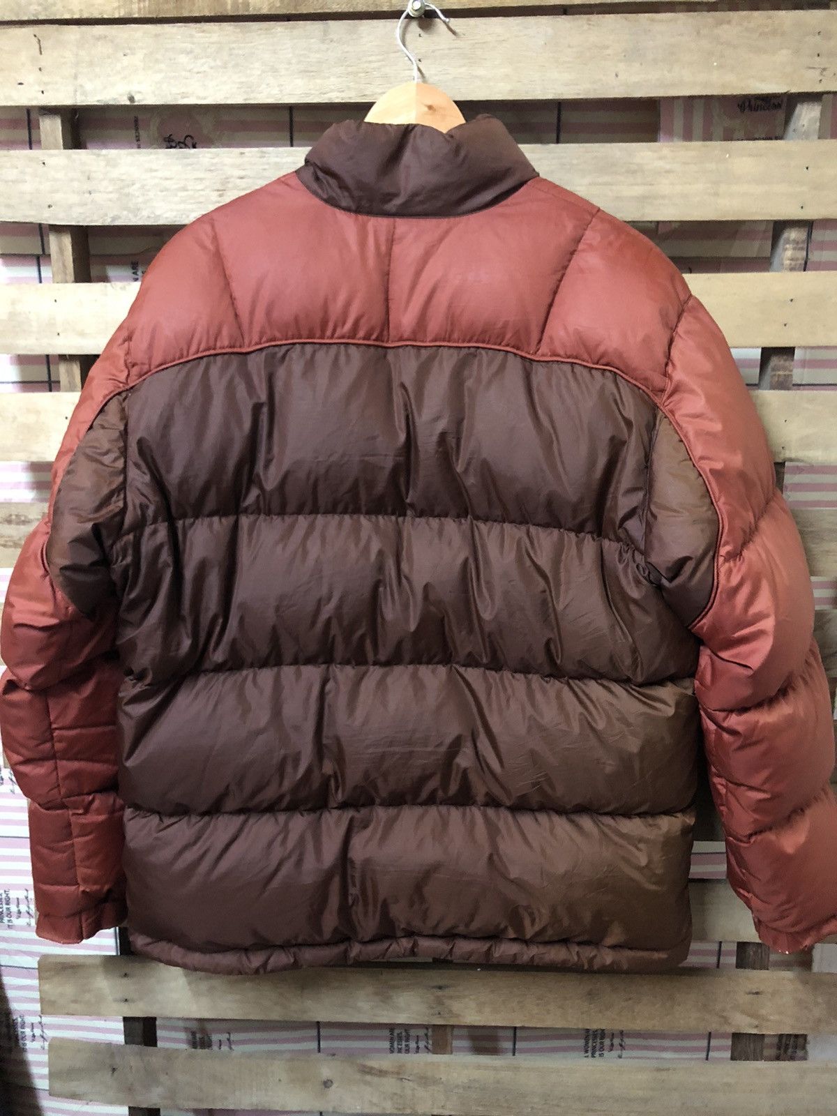 Nike Nike Small Swoosh Embroidery Puffer Jacket Nice Colour Size US XL / EU 56 / 4 - 2 Thumbnail