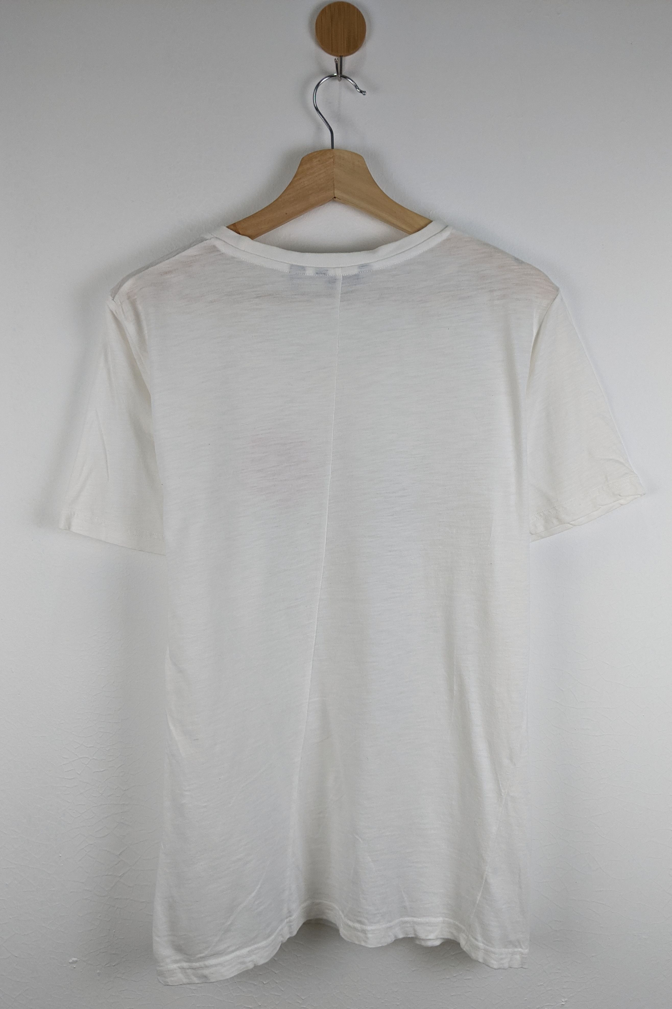 Undercover × Uniqlo Uniqlo Undercover Neu shirt Size US L / EU 52-54 / 3 - 3 Thumbnail
