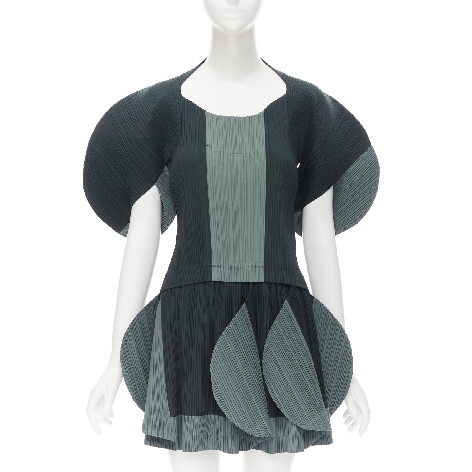 image of Issey Miyake 1991 Runway Navy Grey Colorblocked Rounded Sleeve Top Petal Skirt M, Women's (Size Med