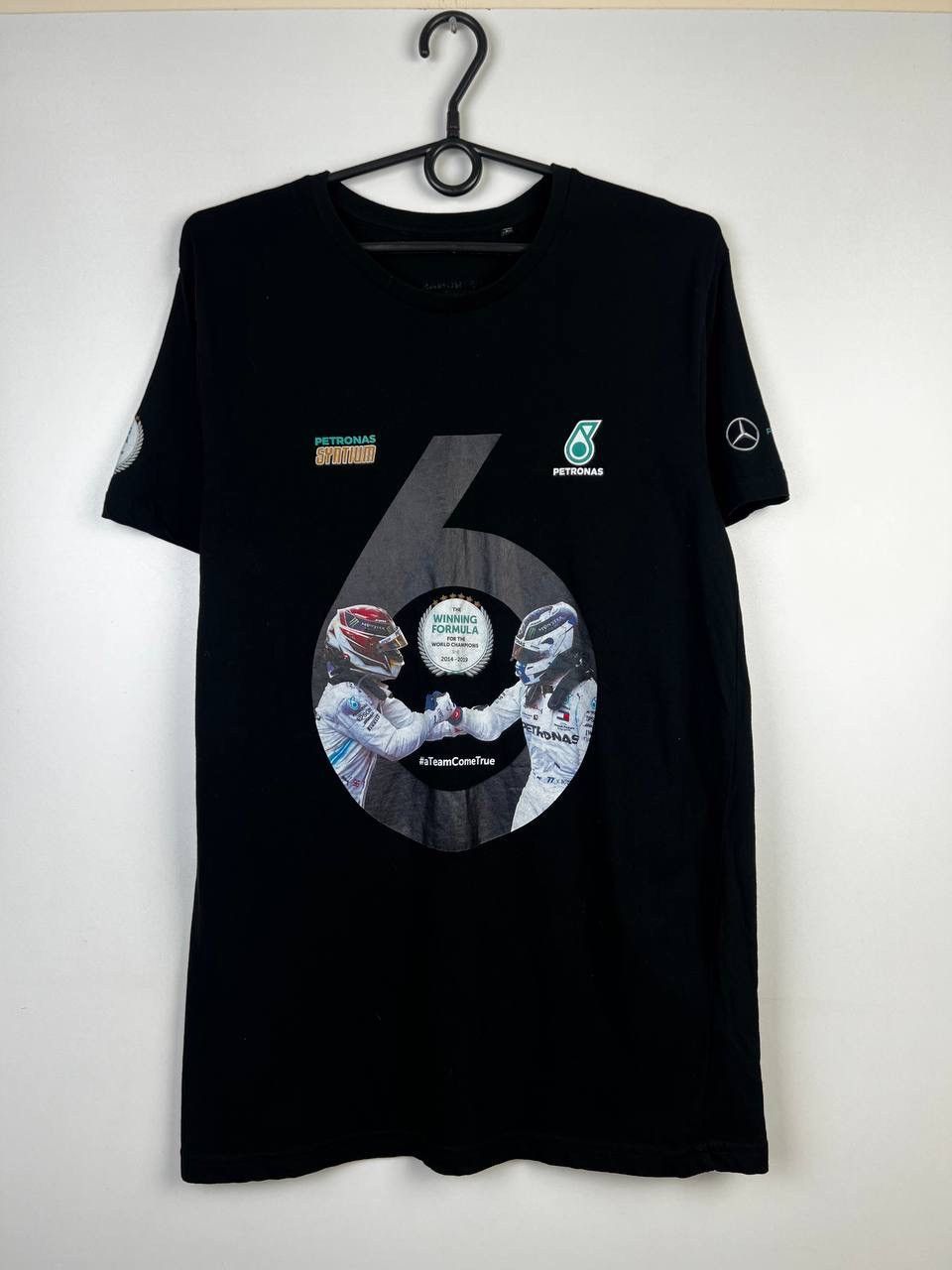 Mercedes-Benz Mercedes Benz AMG Petronas Racing vintage t-shirt size L Size US L / EU 52-54 / 3 - 1 Thumbnail