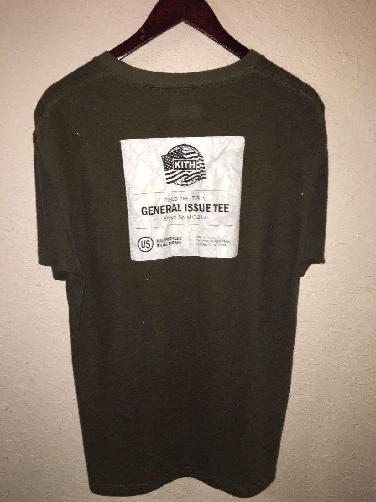 Kith RARE 2017 Kith Military Olive Green Box Logo Tee Size US S / EU 44-46 / 1 - 2 Thumbnail