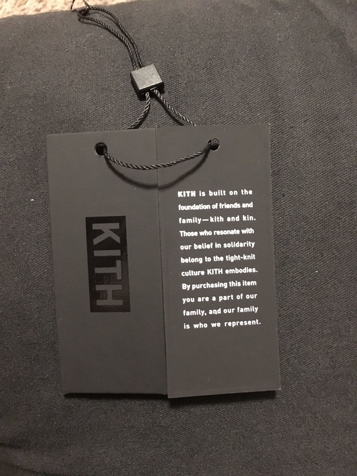 Kith RARE 2017 Kith Military Olive Green Box Logo Tee Size US S / EU 44-46 / 1 - 3 Thumbnail
