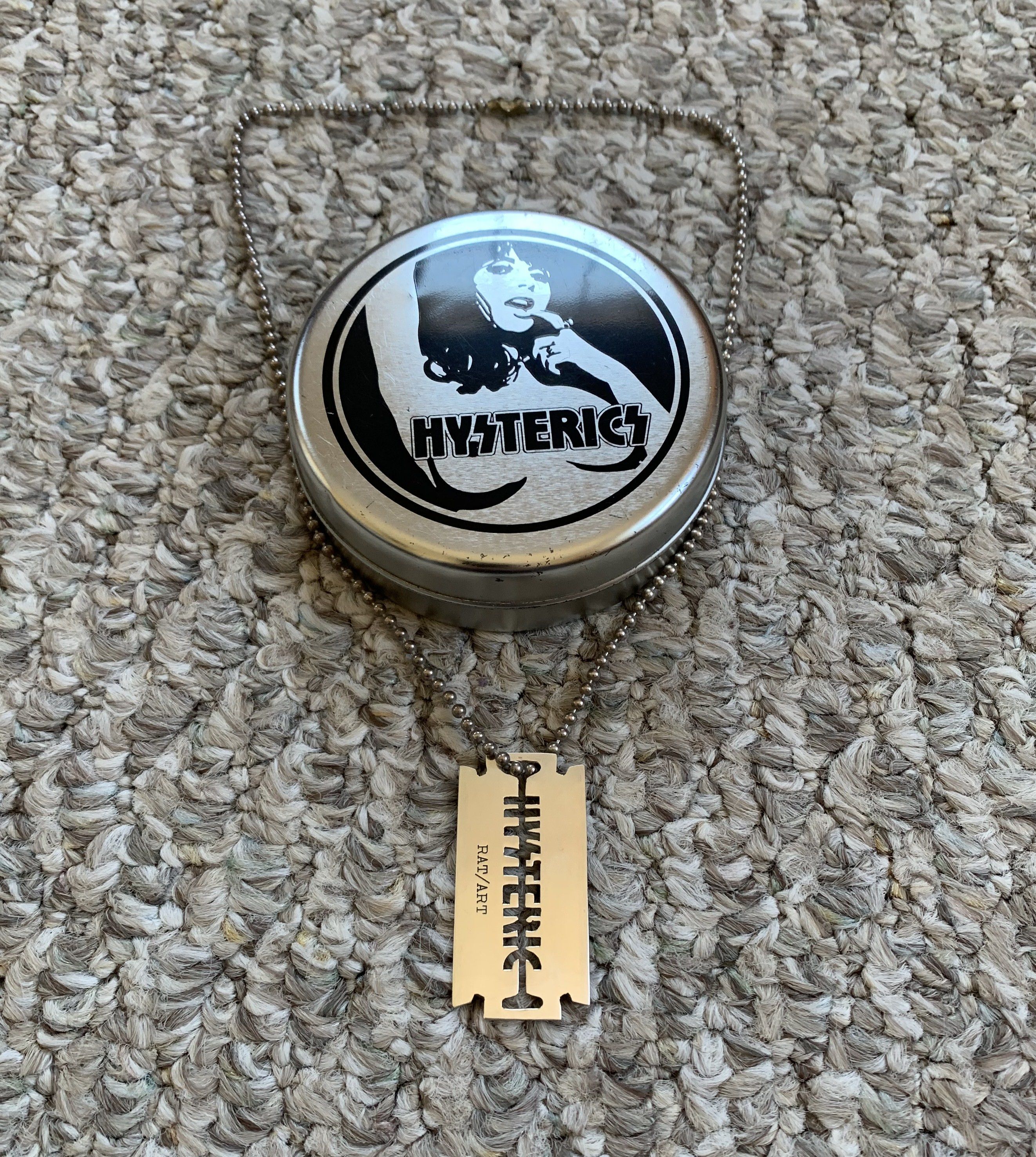 Hysteric Glamour Hysteric Glamour Sterling Silver Razor Blade Necklace + Case Size ONE SIZE - 6 Thumbnail
