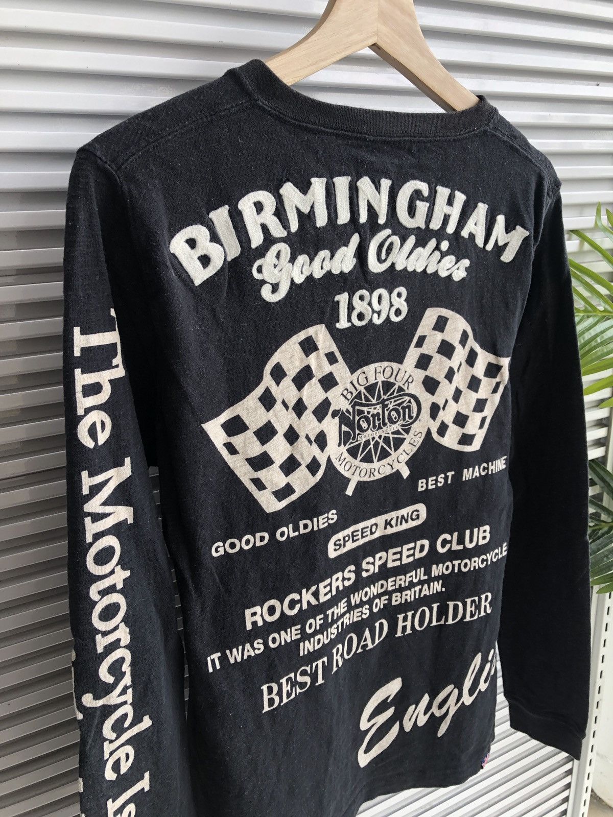 Norton Vintage Norton Racing Chrome Design Hearts Wings Size US M / EU 48-50 / 2 - 5 Thumbnail
