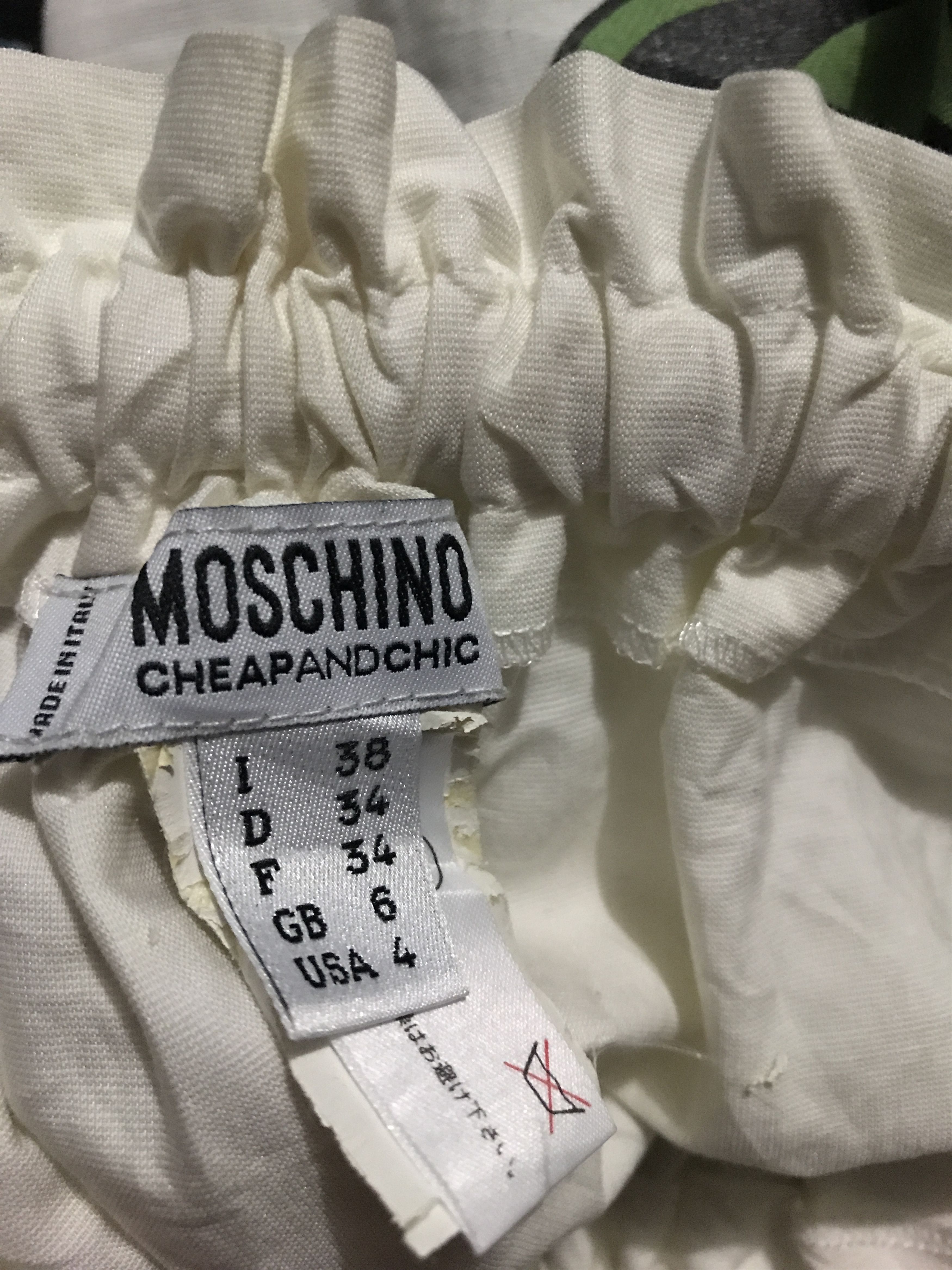 Moschino Moschino Cartoon Print Mini Skirt Size 30" / US 8 / IT 44 - 3 Thumbnail