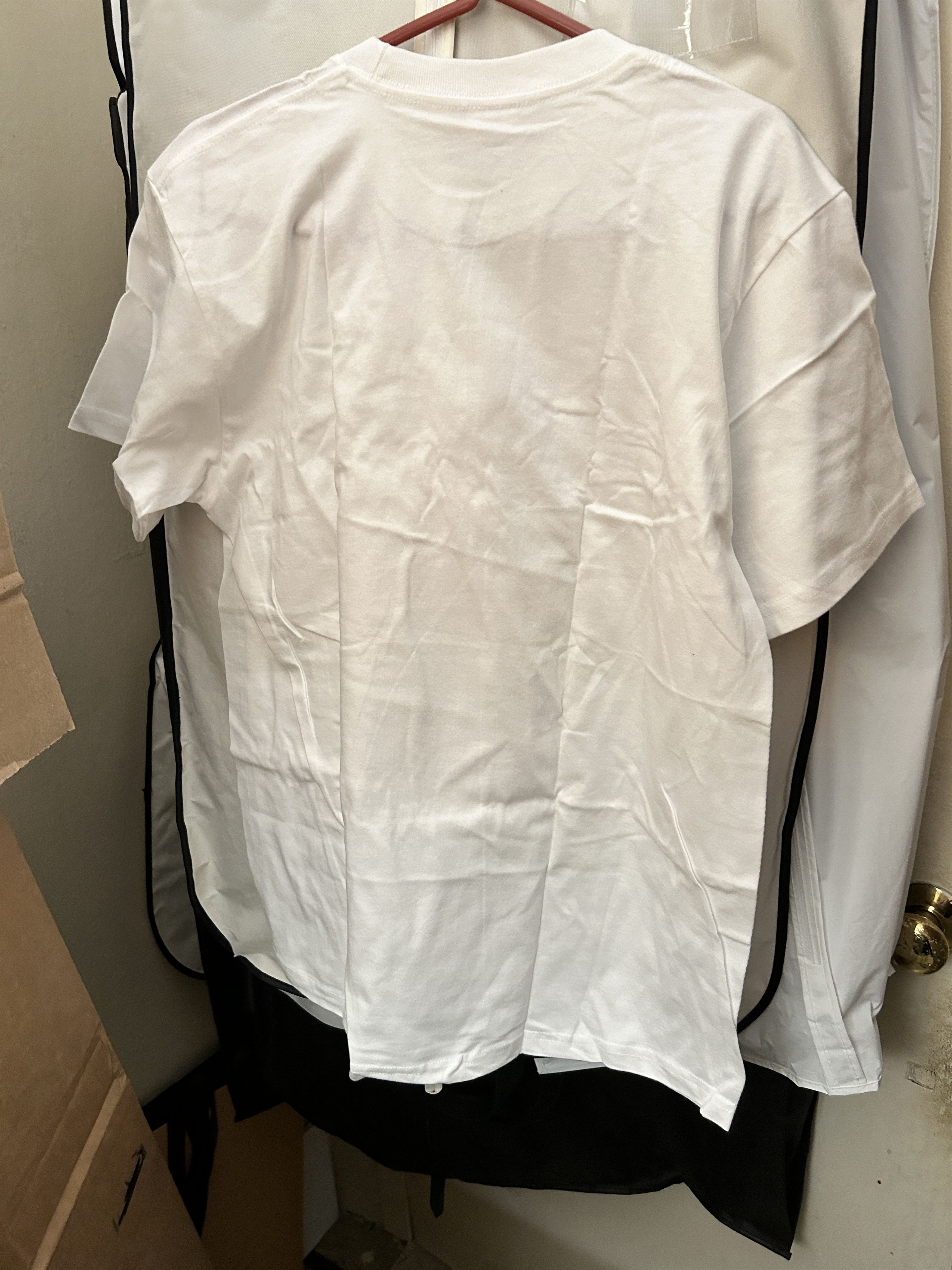 Supreme 18 & Stormy Tee White