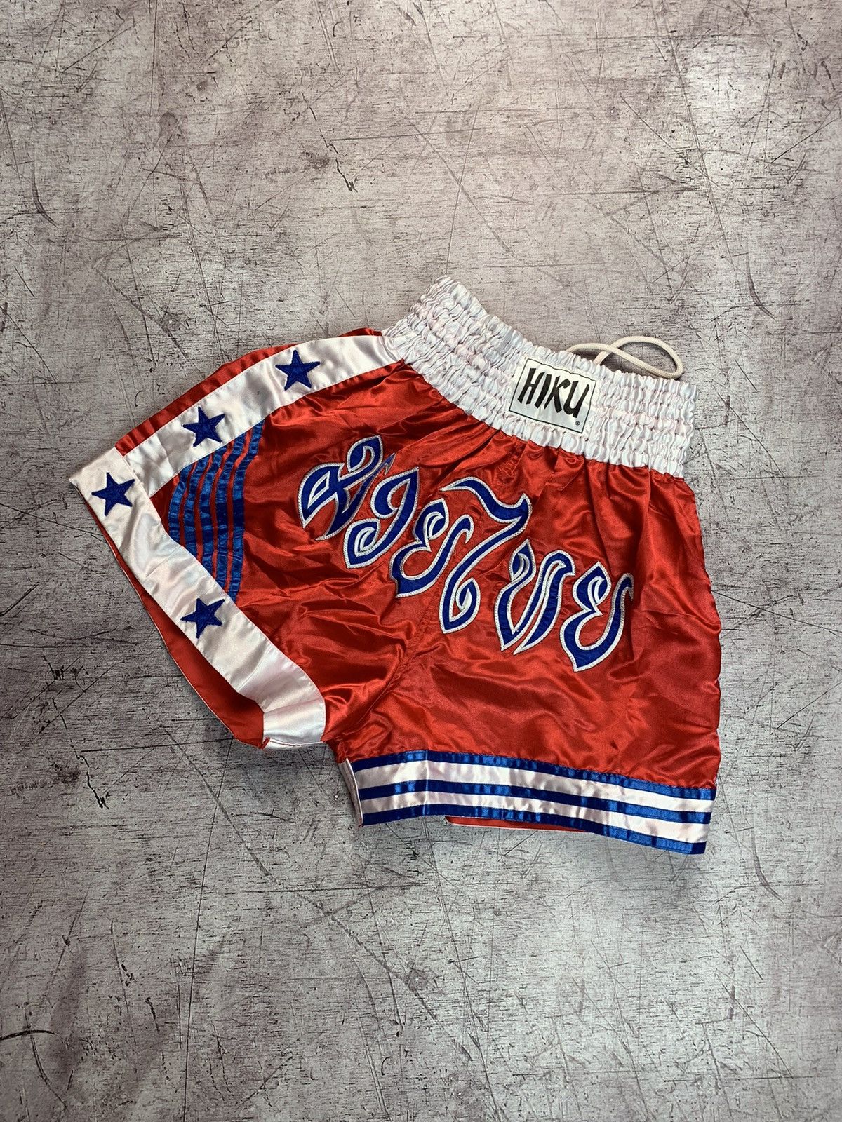Japanese Brand Vintage Muay Thai Boxing Shorts Size US 34 / EU 50 - 1 Thumbnail