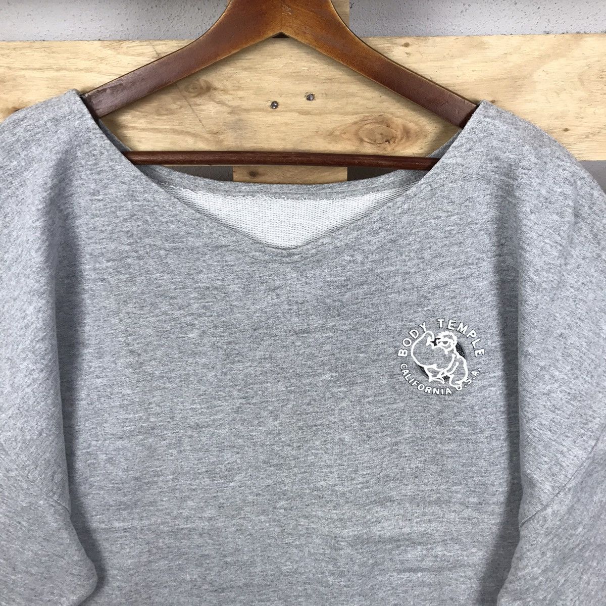 Sports Specialties × Vintage Vintage Body Temple California USA Gym Sweatshirt Big Logo Size US L / EU 52-54 / 3 - 3 Thumbnail