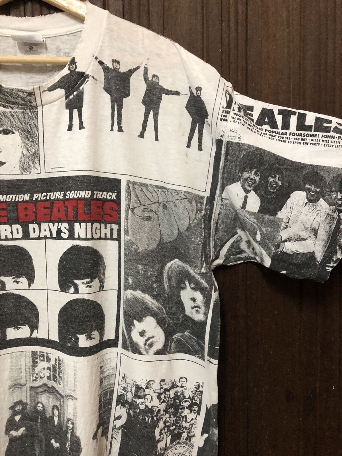 Band Tees × Vintage Vintage 90s The Beatles Rock Band Over Full Print Tee Shirt Size US XL / EU 56 / 4 - 9 Thumbnail